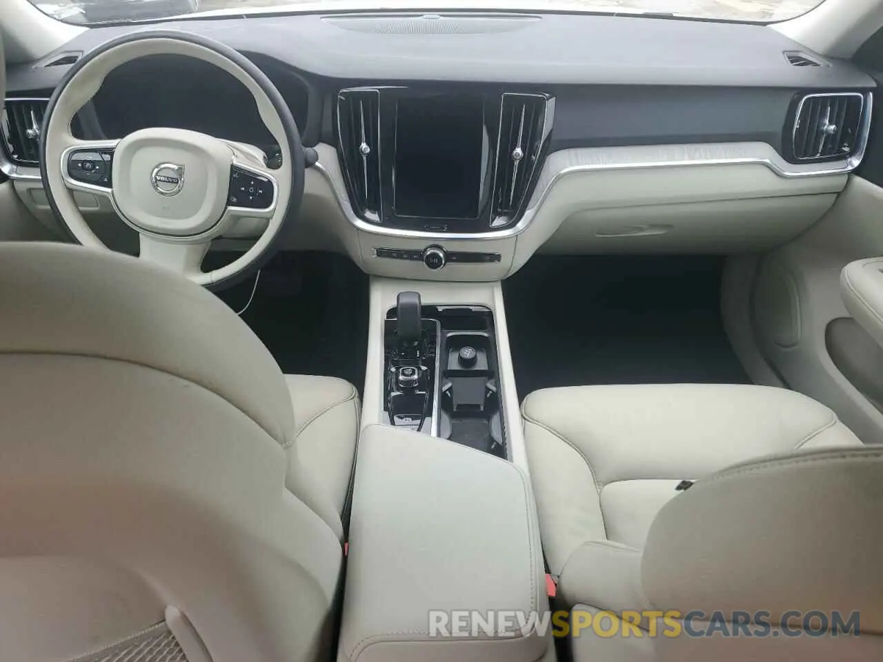 8 fotografías del automóvil dañado 7JRL12TW9PG230208 VOLVO S60 PLUS 2023