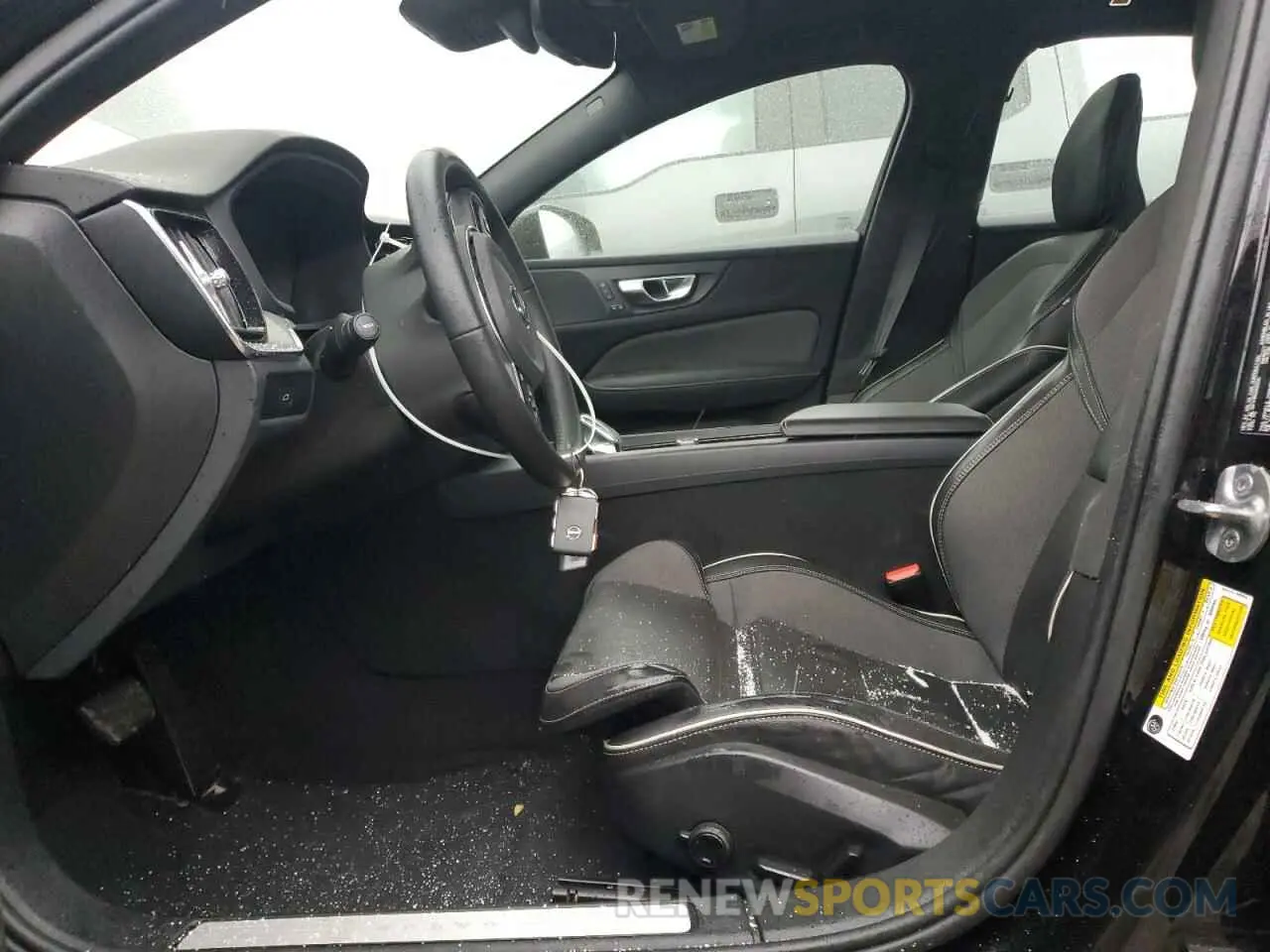 7 fotografías del automóvil dañado 7JRL12FH1RG282206 VOLVO S60 PLUS 2024