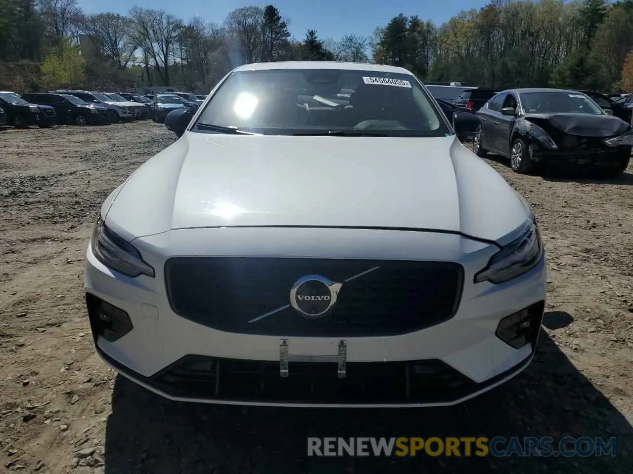 5 fotografías del automóvil dañado 7JRL12FL4RG300900 VOLVO S60 PLUS 2024