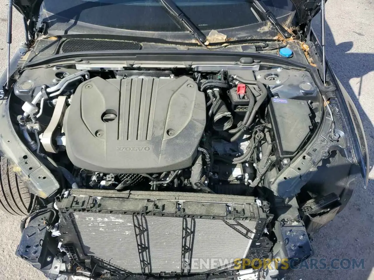 11 fotografías del automóvil dañado 7JRL12TL7RG322751 VOLVO S60 PLUS 2024