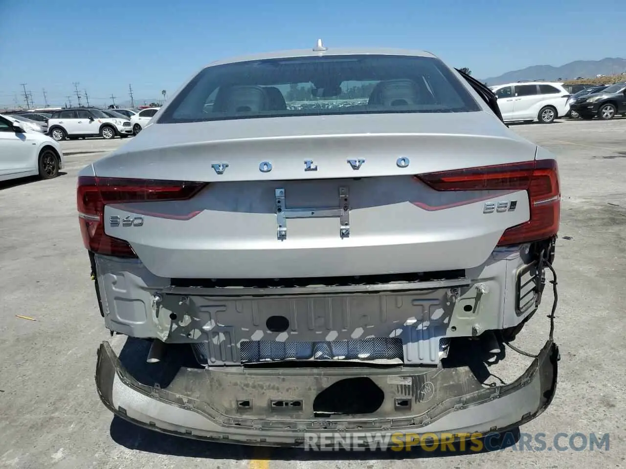 6 fotografías del automóvil dañado 7JRL12TL8RG312505 VOLVO S60 PLUS 2024