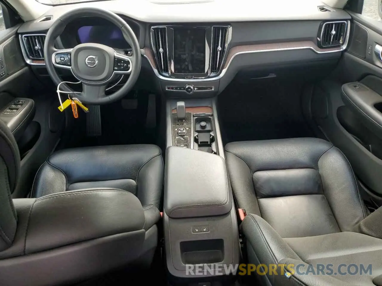 8 fotografías del automóvil dañado 7JRL12TLXRG281144 VOLVO S60 PLUS 2024