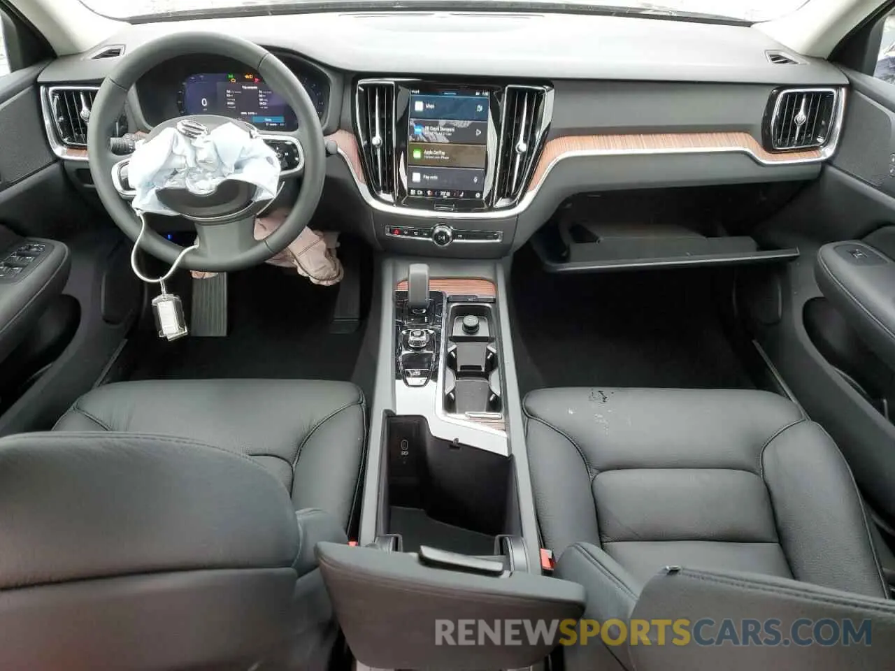 8 fotografías del automóvil dañado 7JRL12GC1SG364946 VOLVO S60 PLUS 2025