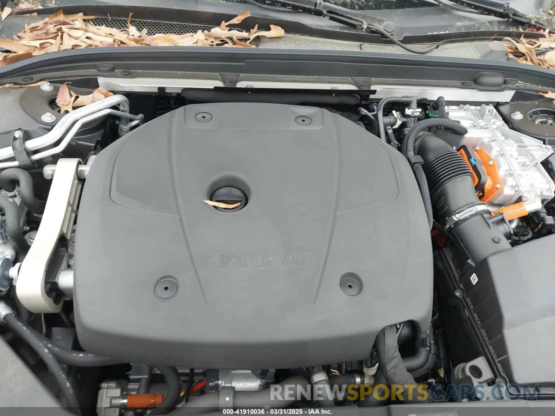 10 fotografías del automóvil dañado 7JRH60FD6NG192469 VOLVO S60 RECHARGE PLUG-IN HYBRID 2022