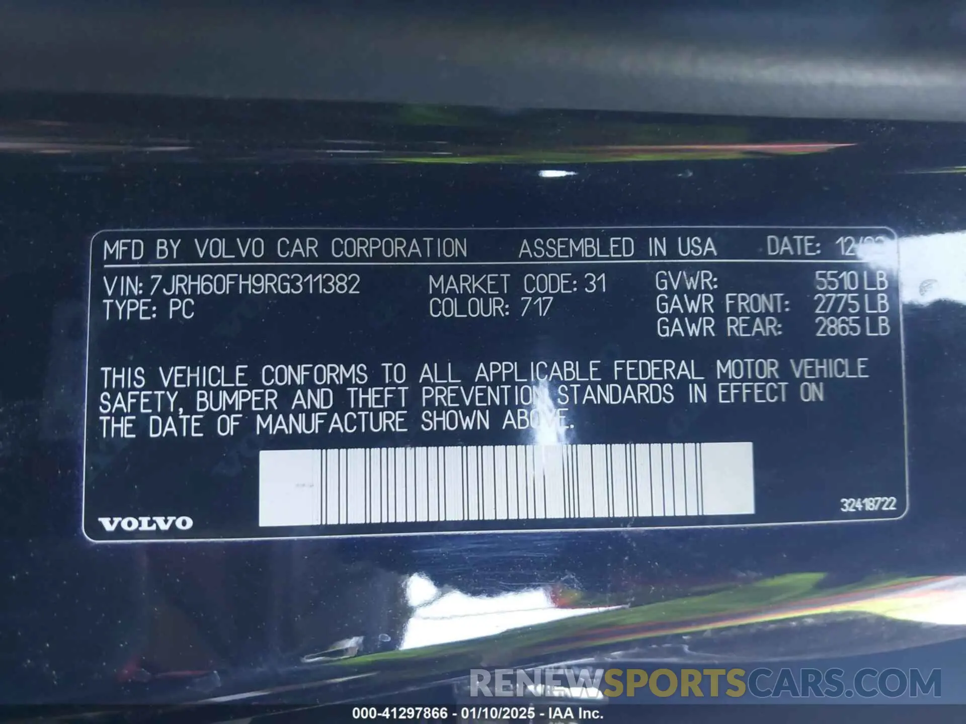 9 fotografías del automóvil dañado 7JRH60FH9RG311382 VOLVO S60 RECHARGE PLUG-IN HYBRID 2024