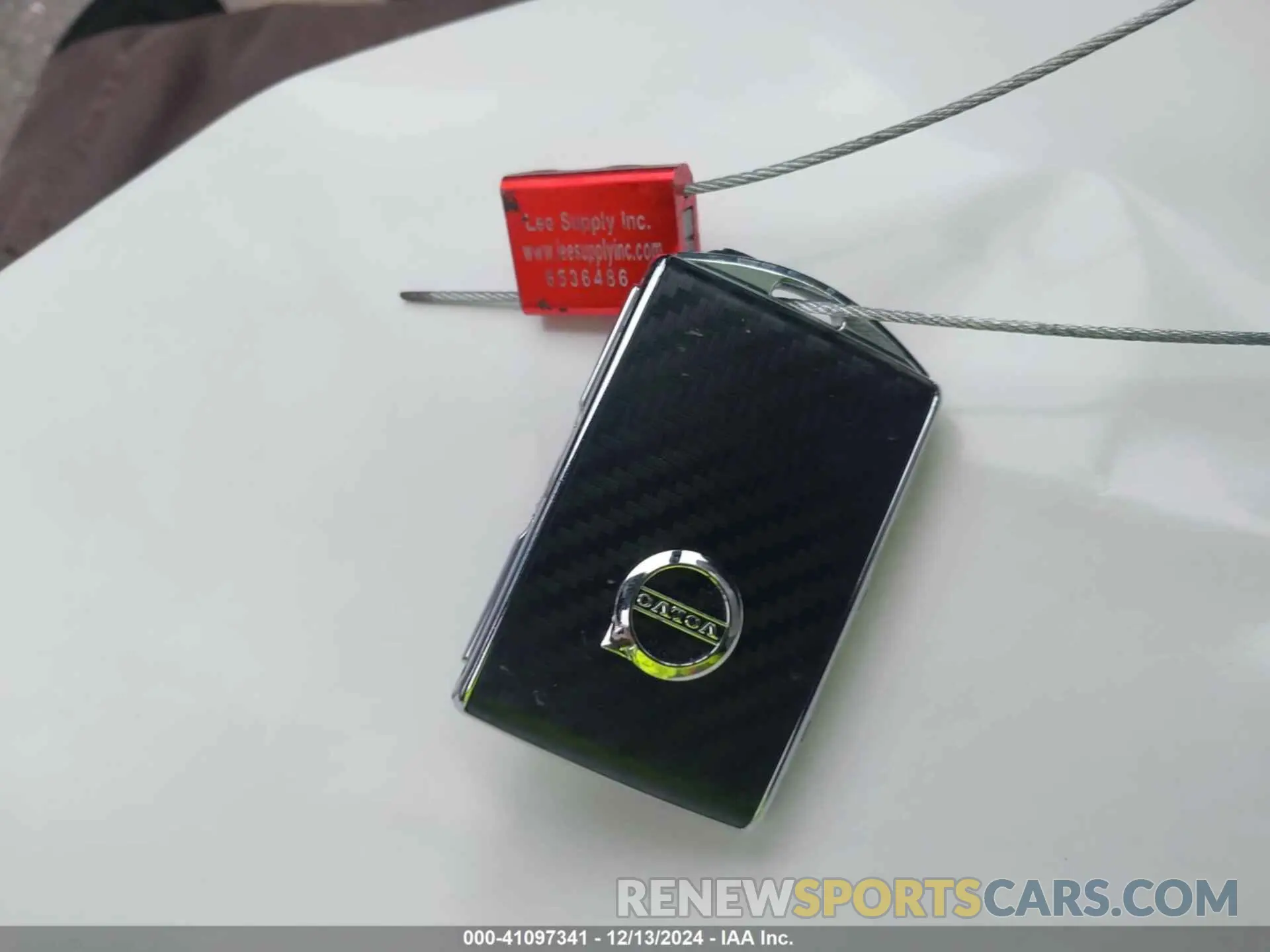 11 fotografías del automóvil dañado 7JRH60FJ2RG308259 VOLVO S60 RECHARGE PLUG-IN HYBRID 2024