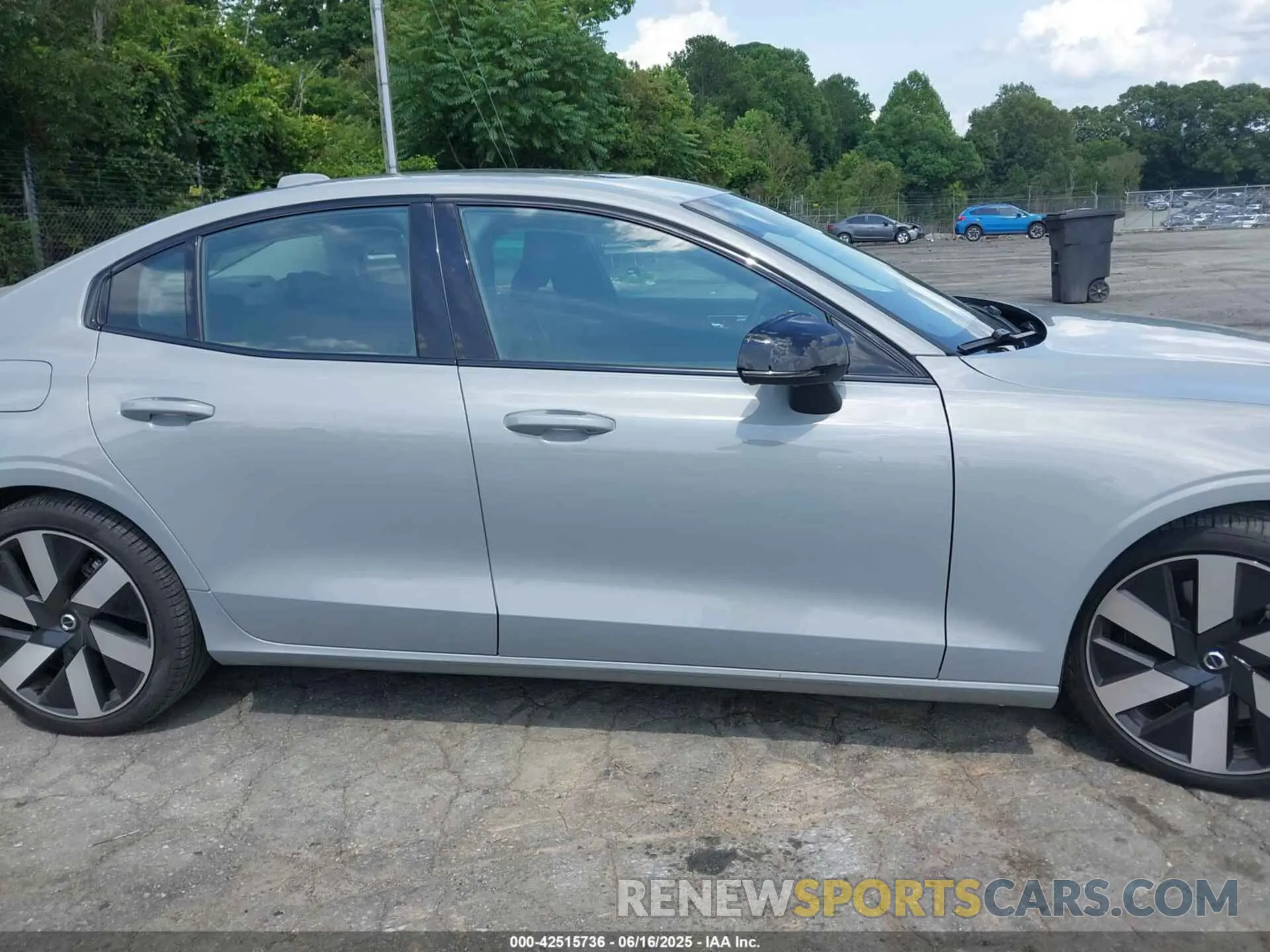 14 fotografías del automóvil dañado 7JRH60FL5RG305681 VOLVO S60 RECHARGE PLUG-IN HYBRID 2024