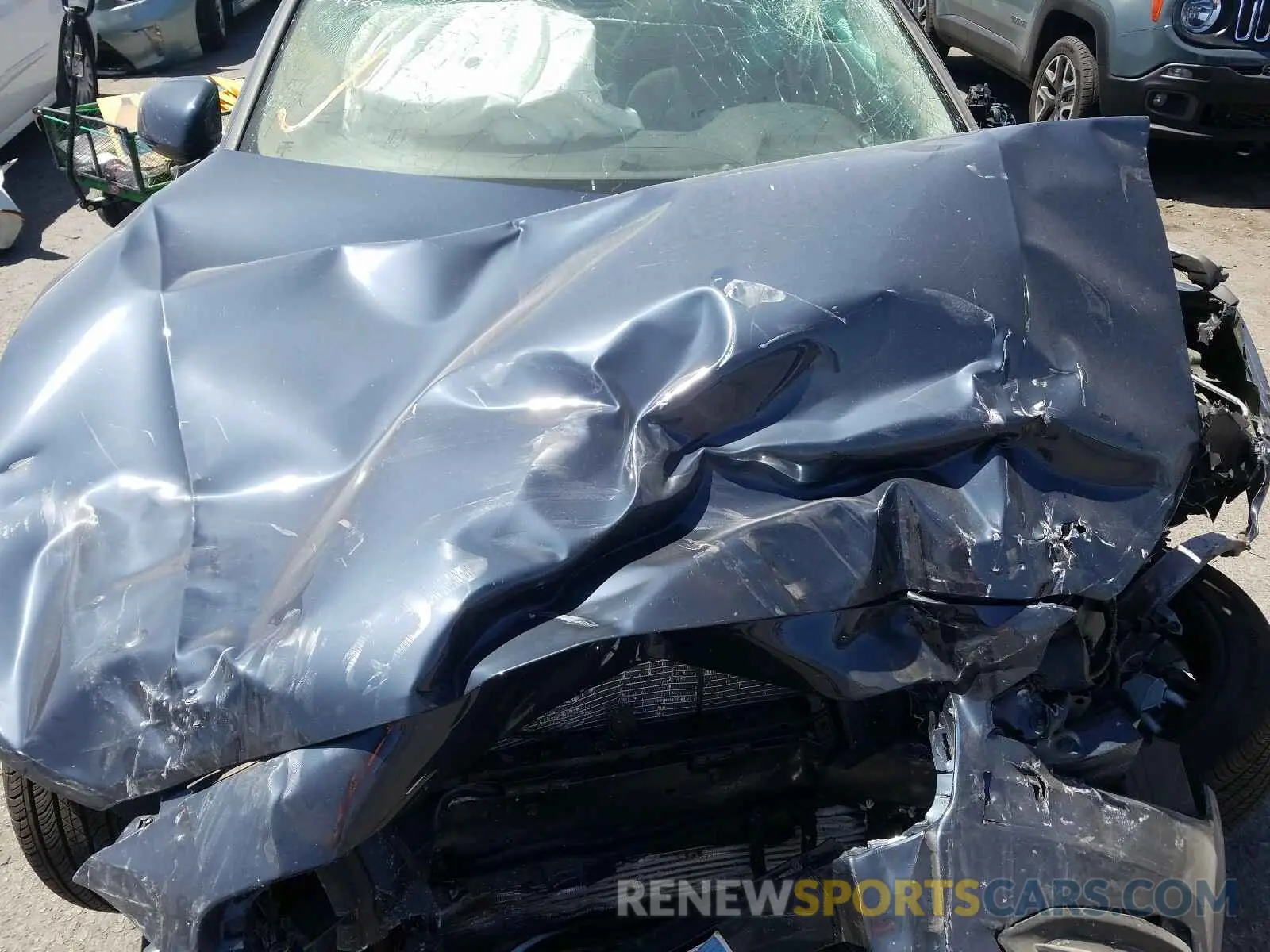 7 fotografías del automóvil dañado 7JRA22TK6LG060689 VOLVO S60 T6 MOM 2020