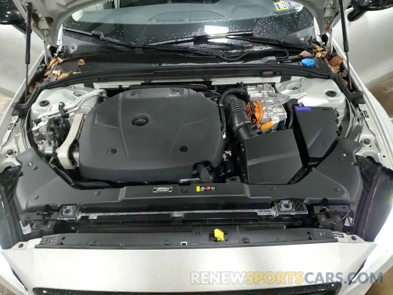 11 fotografías del automóvil dañado 7JRBR0FZ6MG111865 VOLVO S60 T8 REC 2021