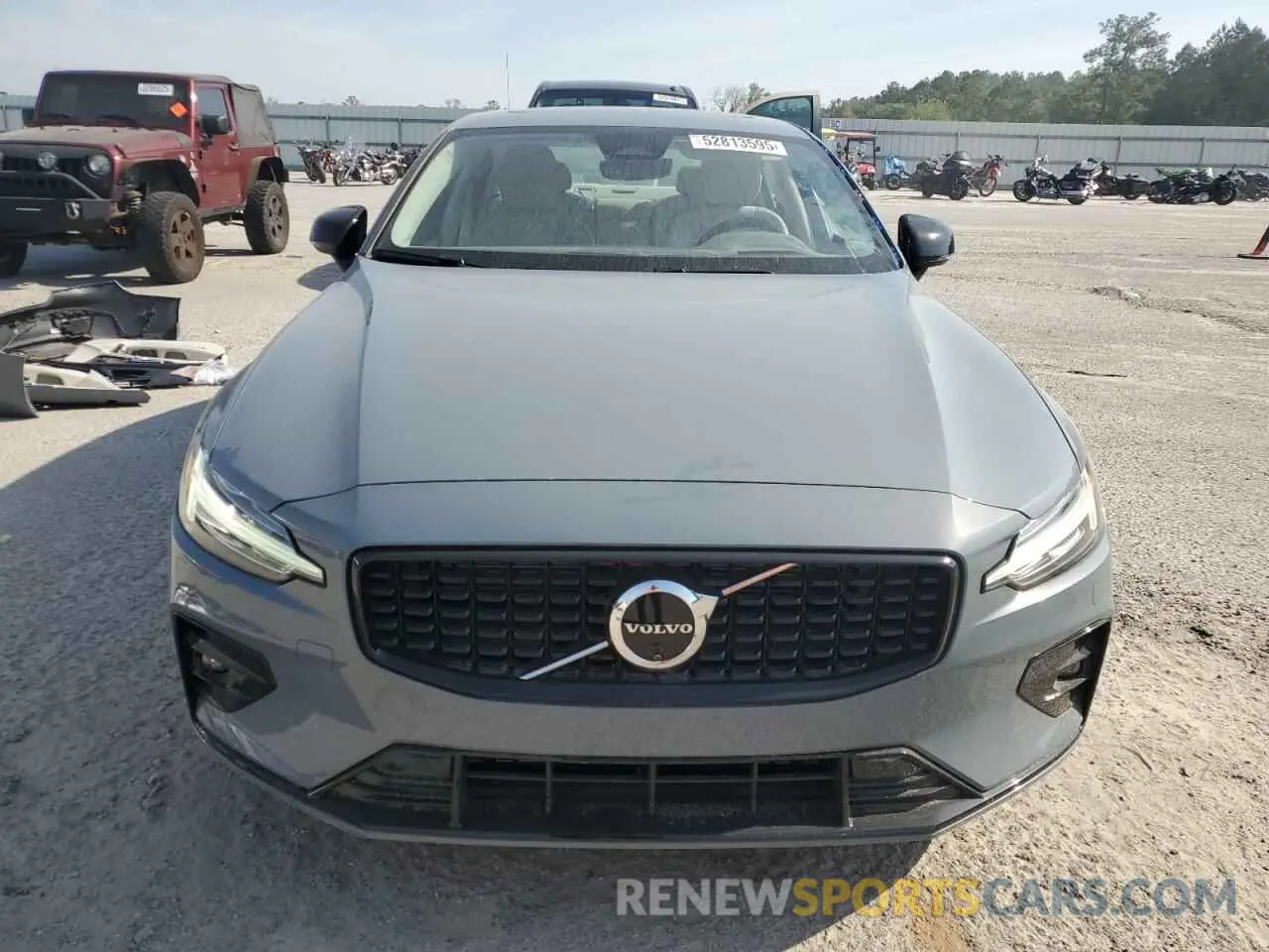 5 fotografías del automóvil dañado 7JRL12TM2RG323315 VOLVO S60 ULTIMA 2024
