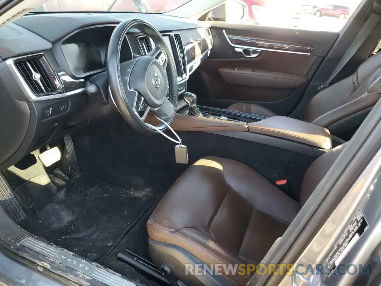 7 fotografías del automóvil dañado LVY102AK1KP110090 VOLVO S90 2019