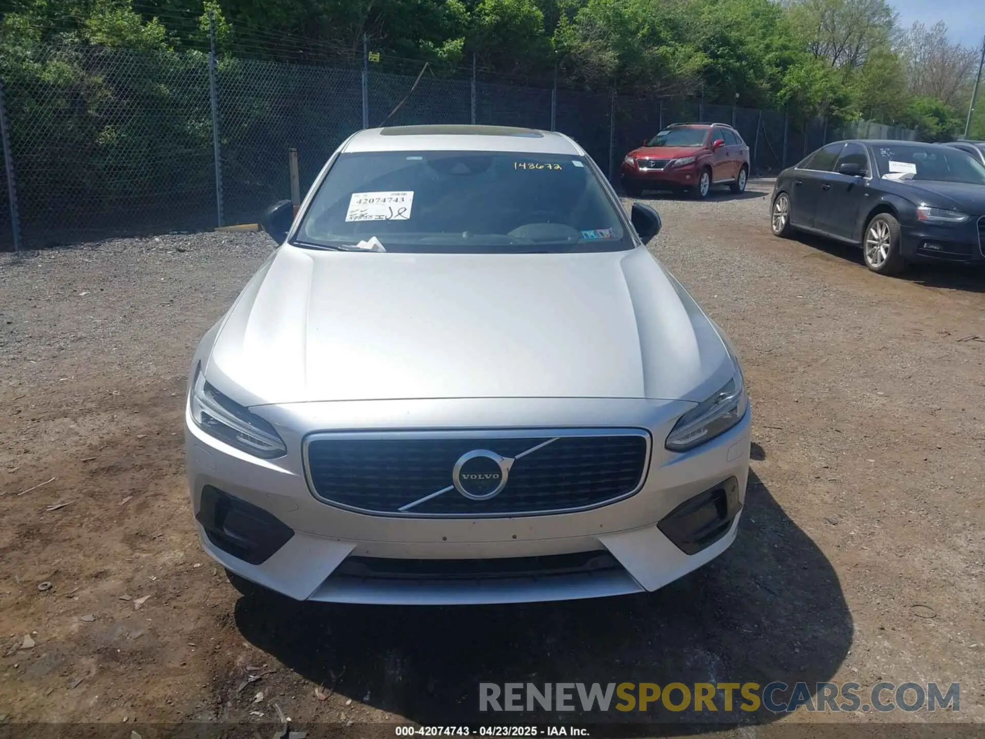 12 fotografías del automóvil dañado LVYA22MT1LP143672 VOLVO S90 2020