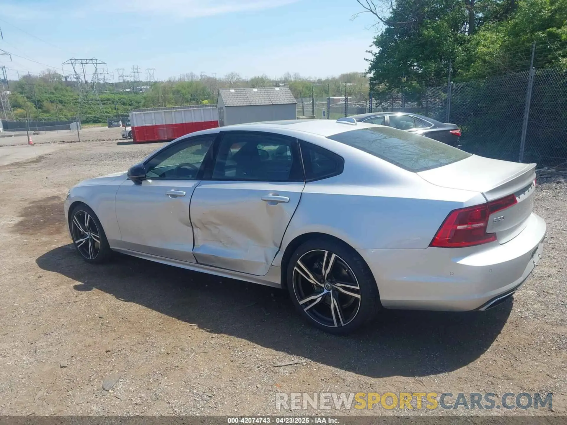 6 fotografías del automóvil dañado LVYA22MT1LP143672 VOLVO S90 2020