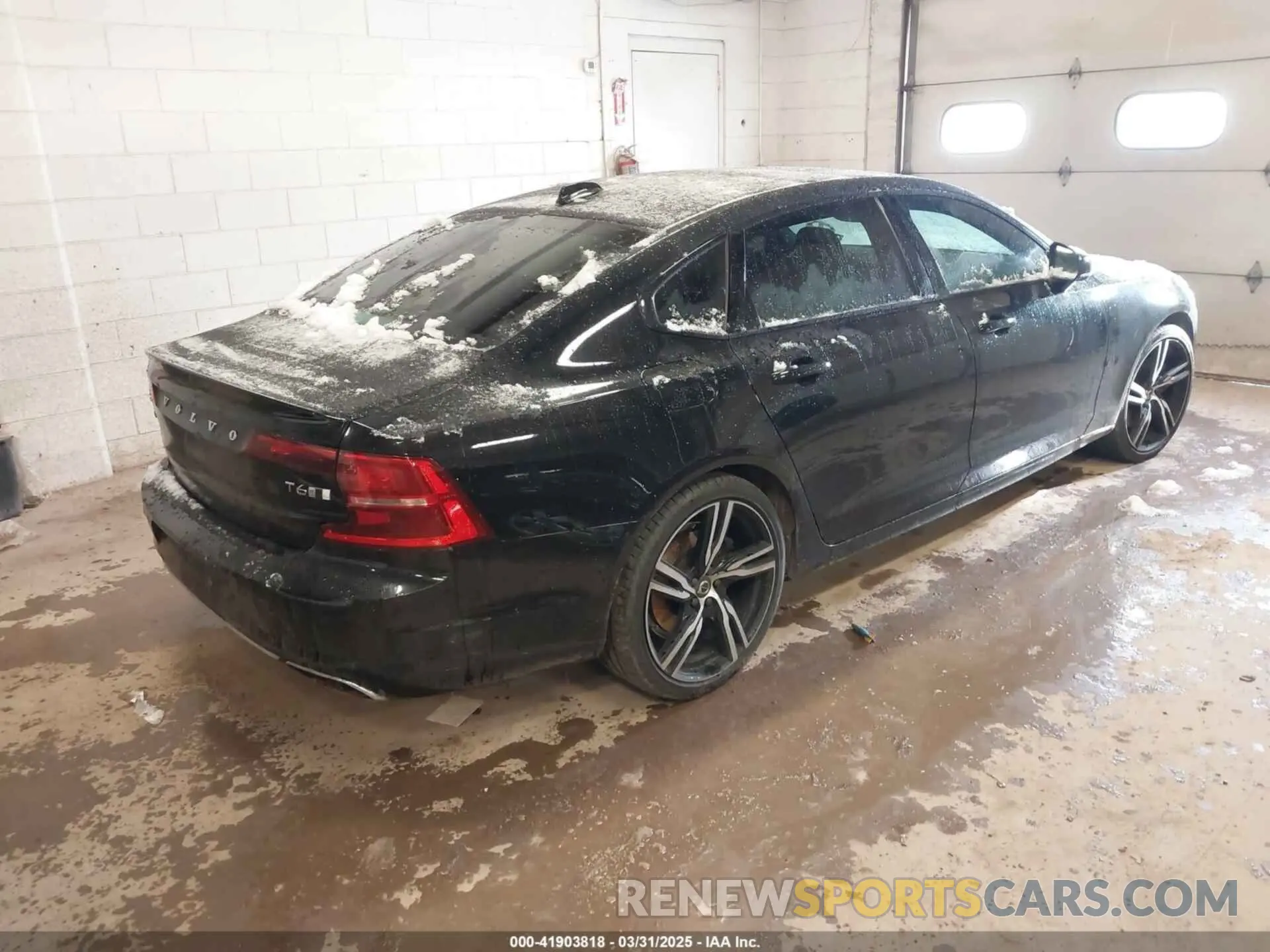 4 fotografías del automóvil dañado LVYA22MT3LP158769 VOLVO S90 2020
