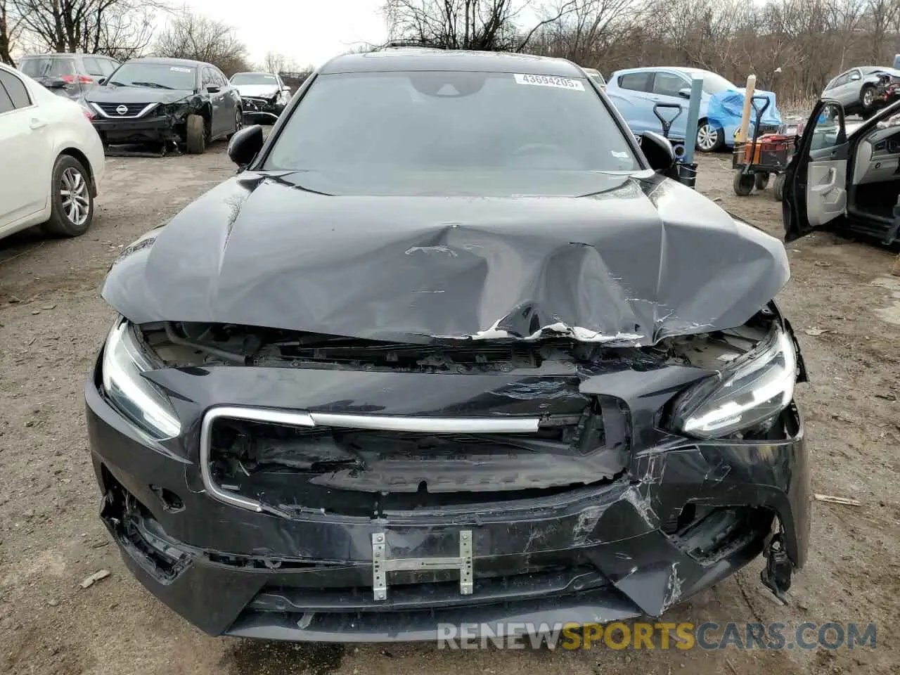 5 fotografías del automóvil dañado LVYA22MT3LP169867 VOLVO S90 2020