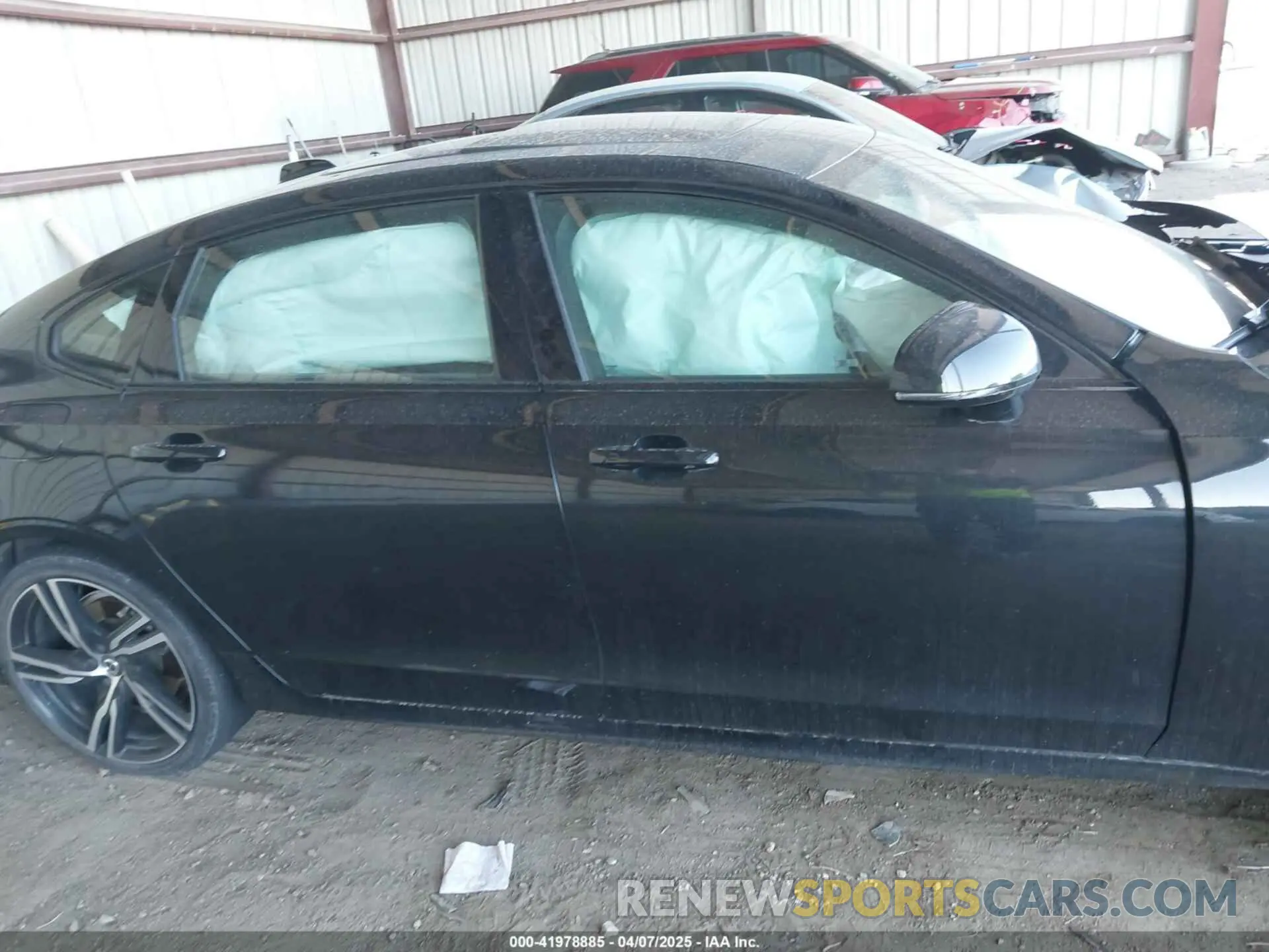 12 fotografías del automóvil dañado LVYA22MT7LP168513 VOLVO S90 2020