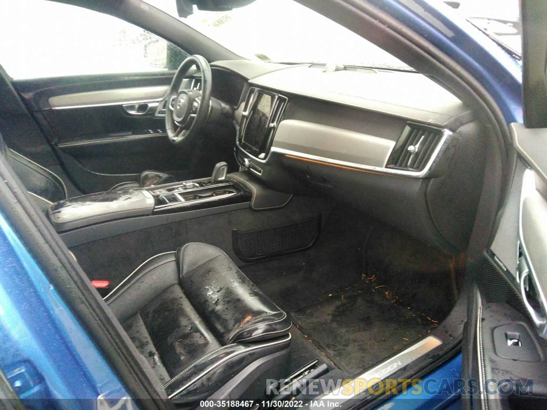 5 fotografías del automóvil dañado LVYBR0AT0LP160570 VOLVO S90 2020