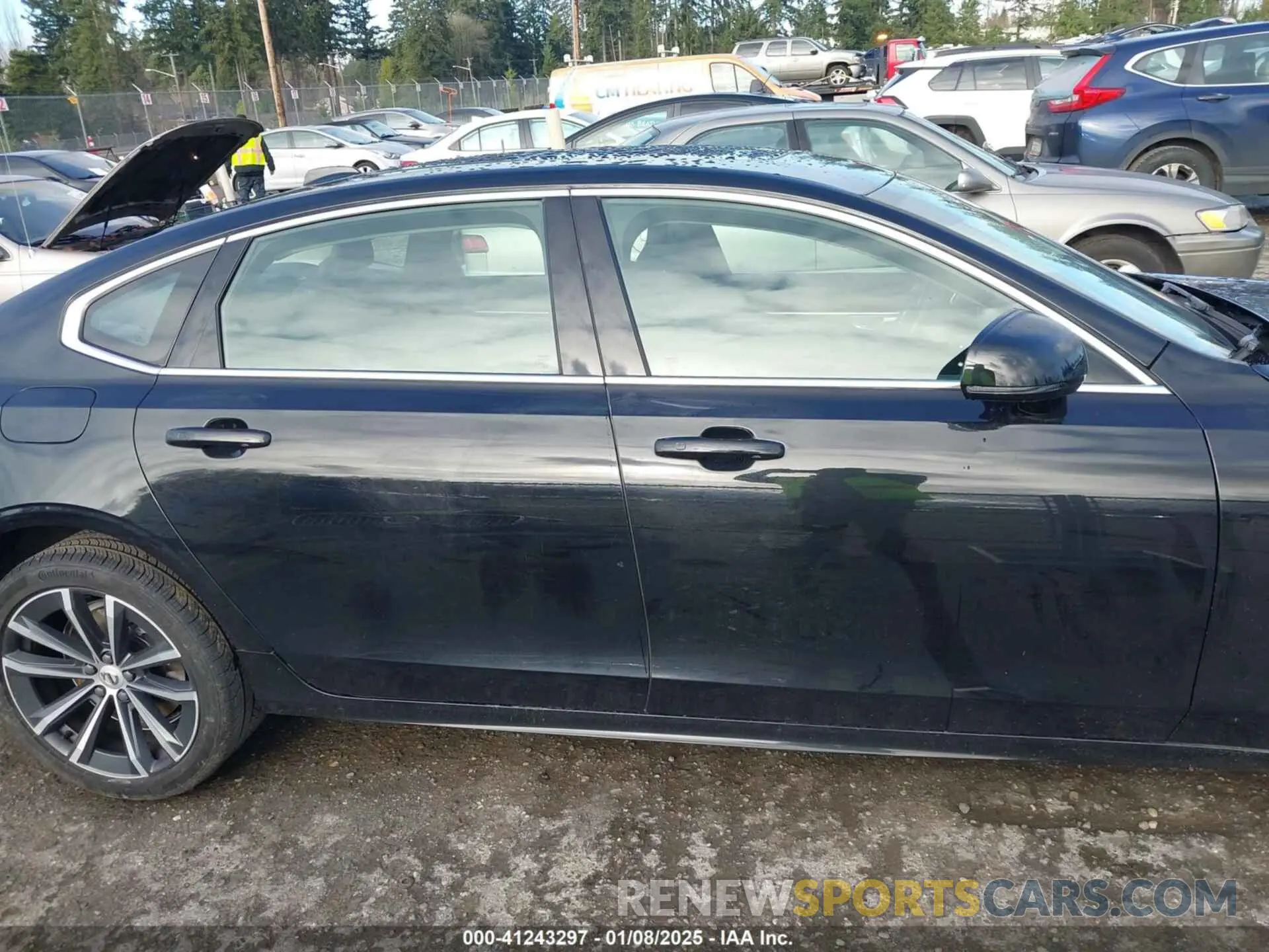 14 fotografías del automóvil dañado LVYA22MK3MP231194 VOLVO S90 2021