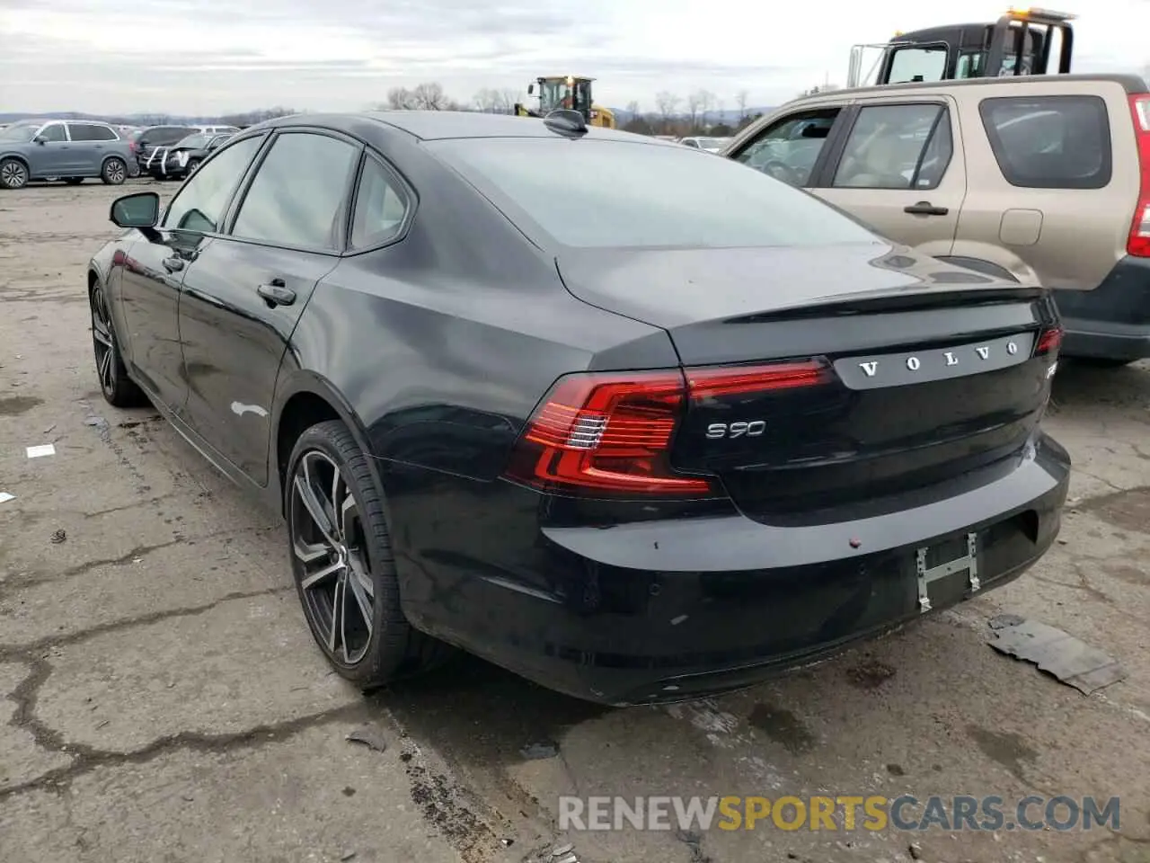 3 fotografías del automóvil dañado LVYA22MT6MP202863 VOLVO S90 2021