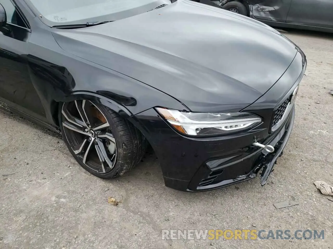 9 fotografías del automóvil dañado LVYA22MT6MP202863 VOLVO S90 2021