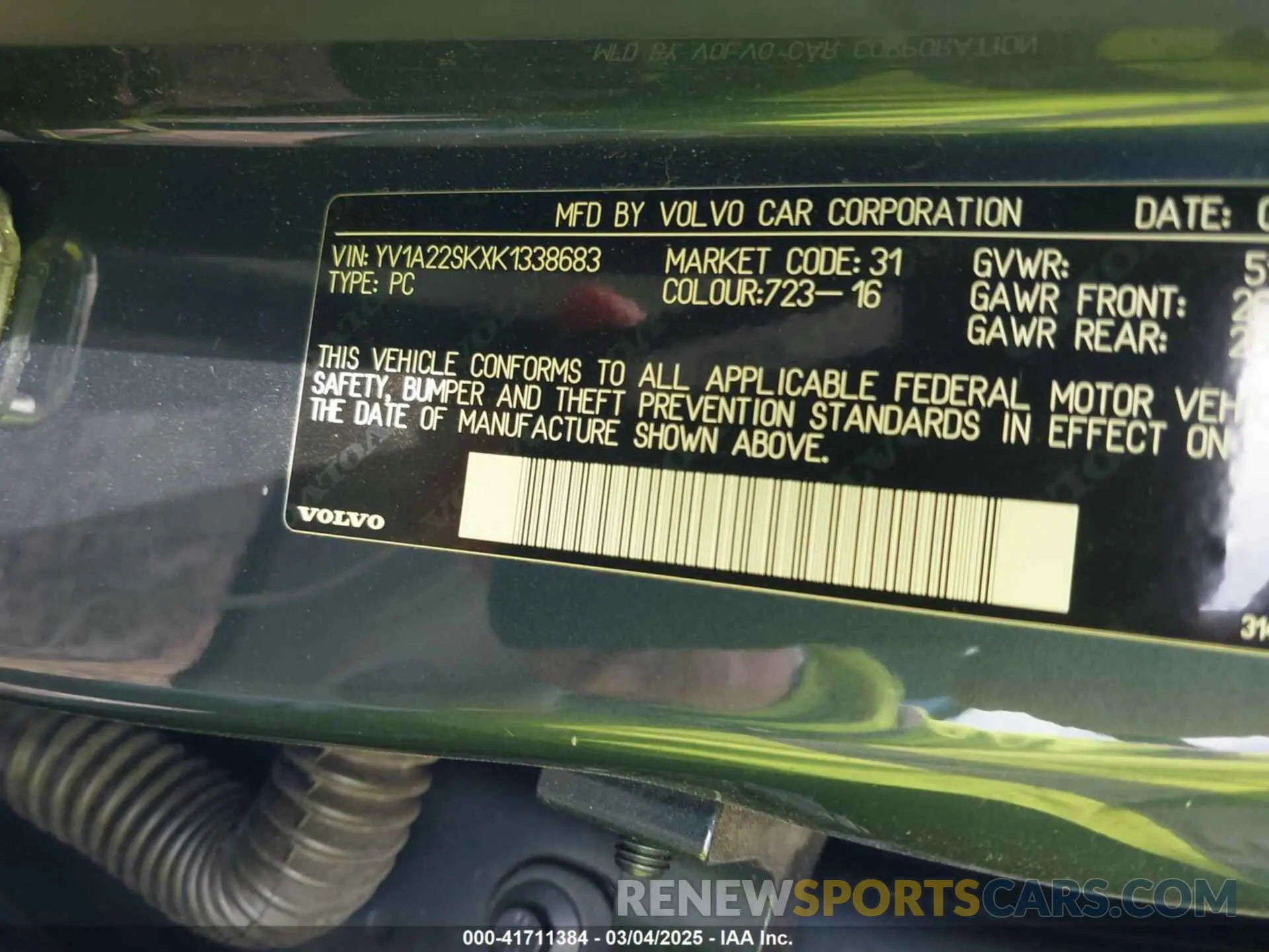 9 fotografías del automóvil dañado YV1A22SKXK1338683 VOLVO V60 2019
