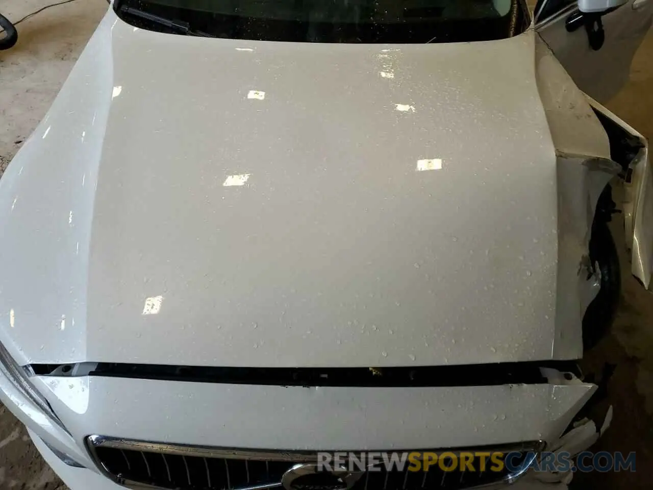 11 fotografías del automóvil dañado YV1A22SL6K2335587 VOLVO V60 2019