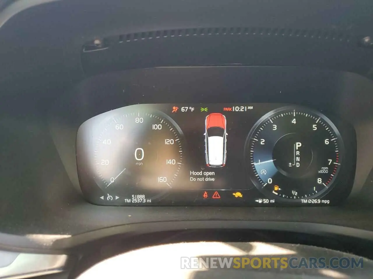 9 fotografías del automóvil dañado YV4102WK9L1030439 VOLVO V60 2020