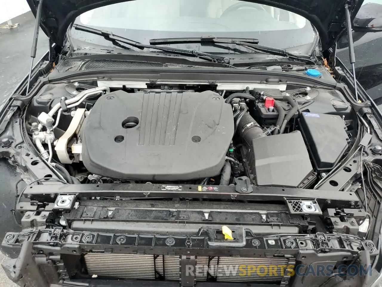 11 fotografías del automóvil dañado YV4L12WY5R2134732 VOLVO V60 2024