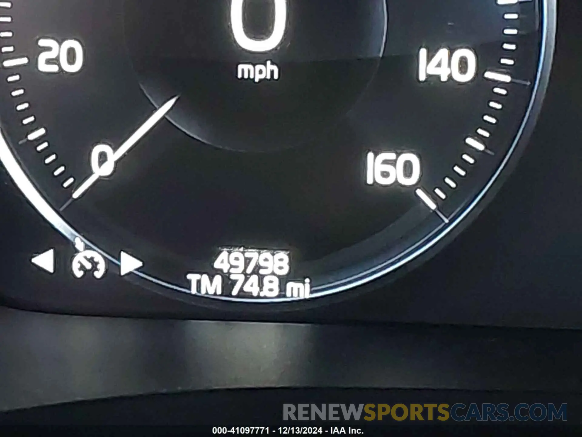 16 fotografías del automóvil dañado YV4102WK3L1044448 VOLVO V60 CROSS COUNTRY 2020