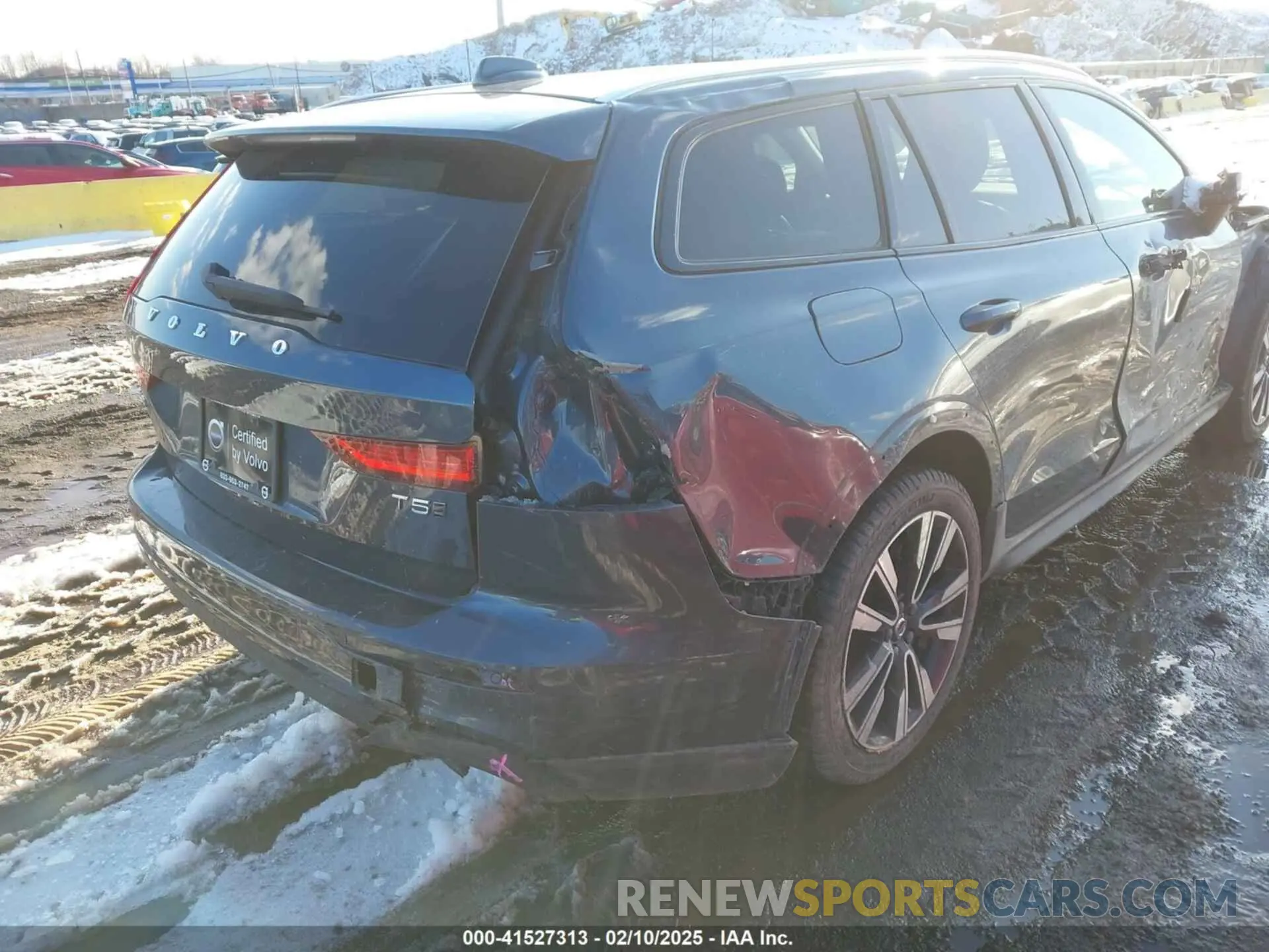 20 fotografías del automóvil dañado YV4102WK8L1031646 VOLVO V60 CROSS COUNTRY 2020