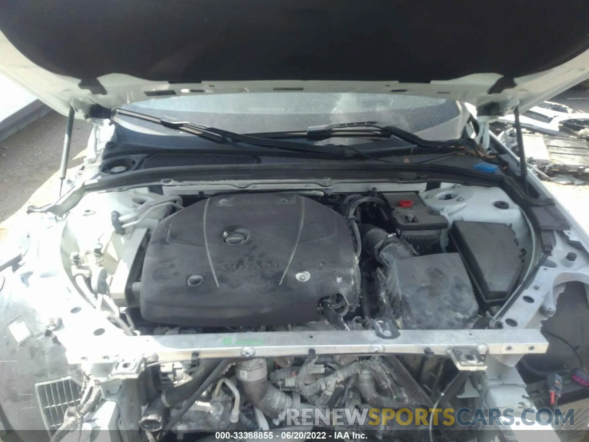 10 fotografías del automóvil dañado YV1102GM4K1085795 VOLVO V90 2019