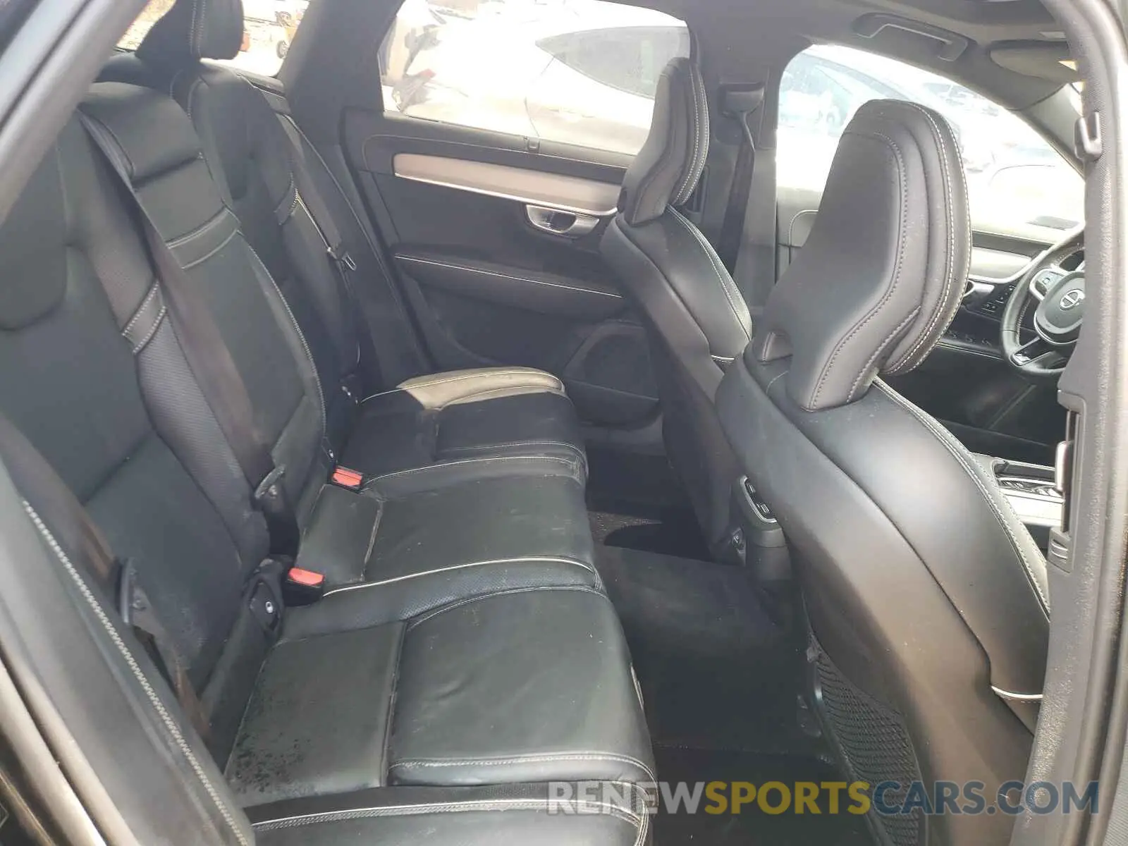 6 fotografías del automóvil dañado YV1102GM8K1084519 VOLVO V90 2019