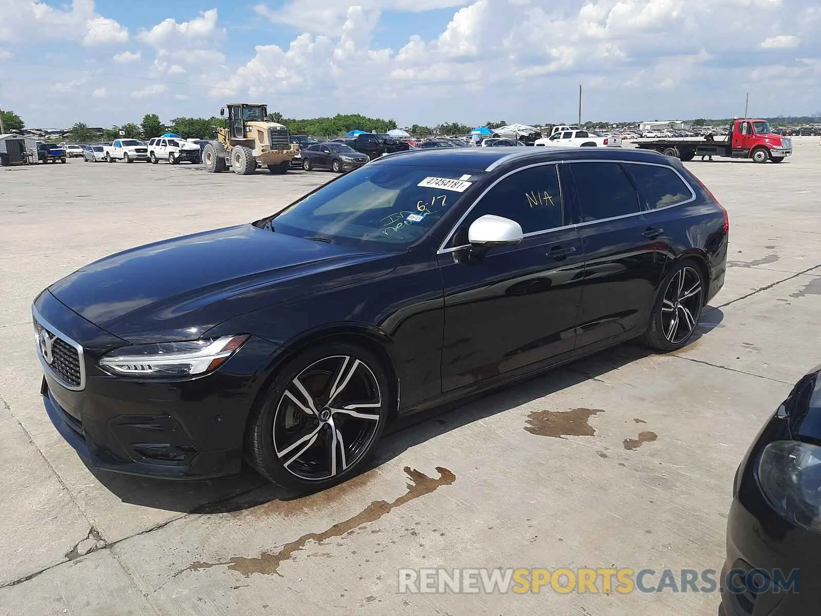 9 fotografías del automóvil dañado YV1102GM8K1084519 VOLVO V90 2019