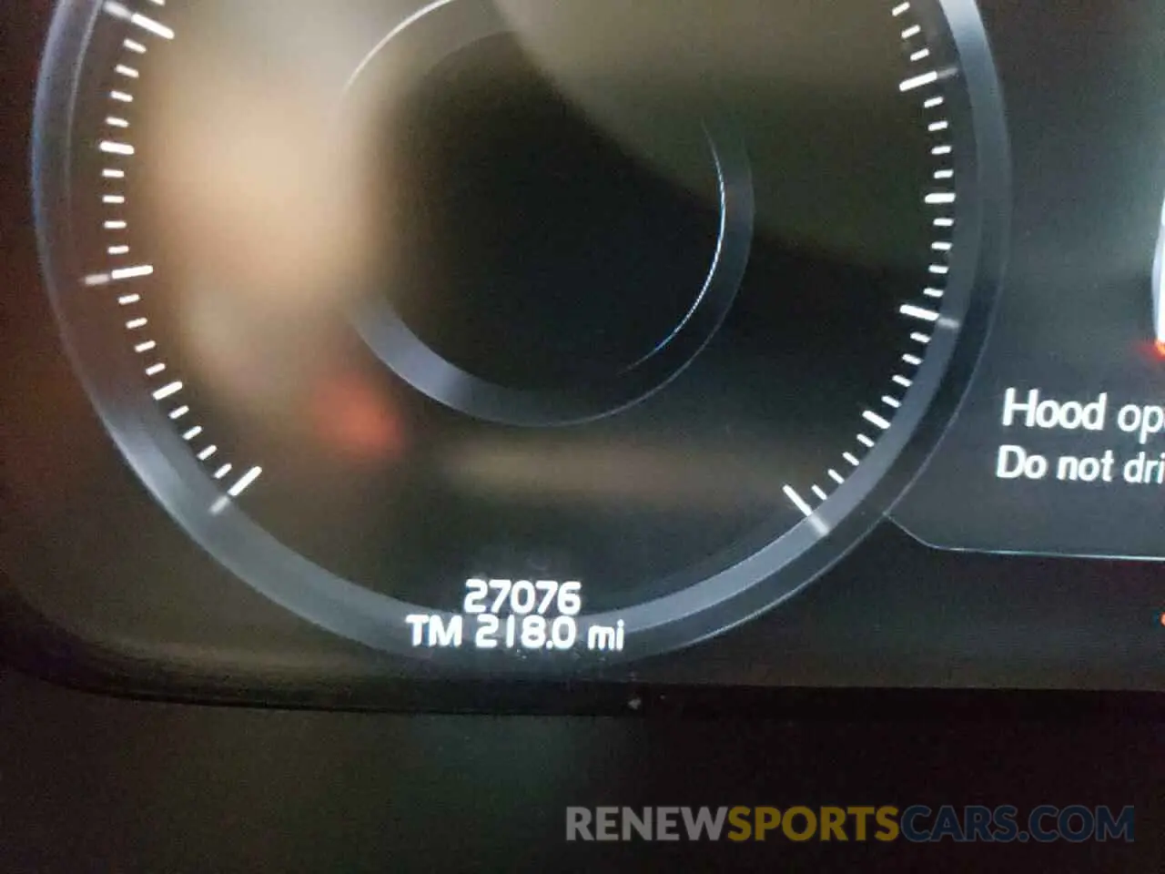 8 fotografías del automóvil dañado YV4A22NL0L1113598 VOLVO V90 2020