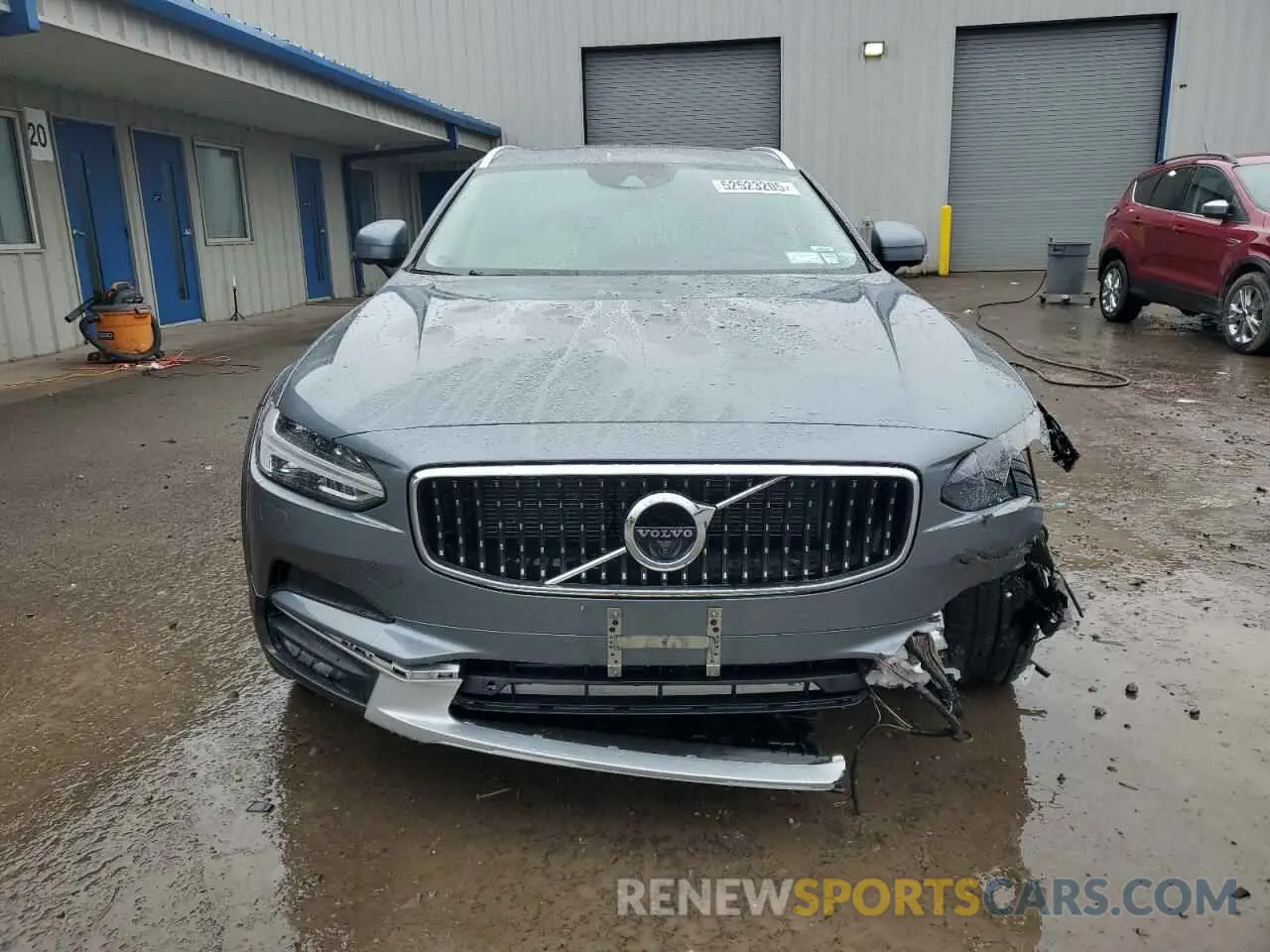 5 fotografías del automóvil dañado YV4A22NL7L1104414 VOLVO V90 2020
