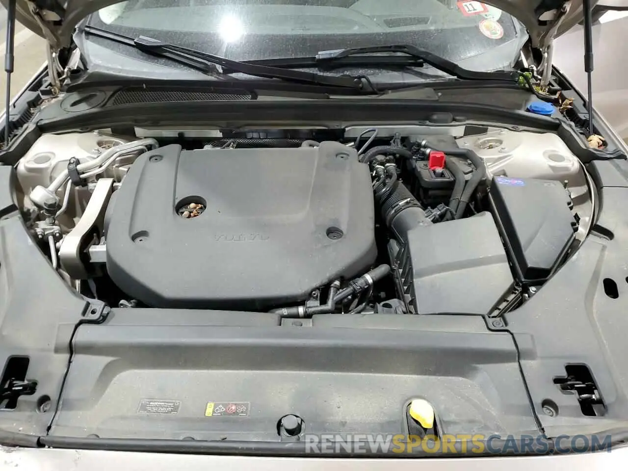 11 fotografías del automóvil dañado YV4062NC5P1165587 VOLVO V90 2023
