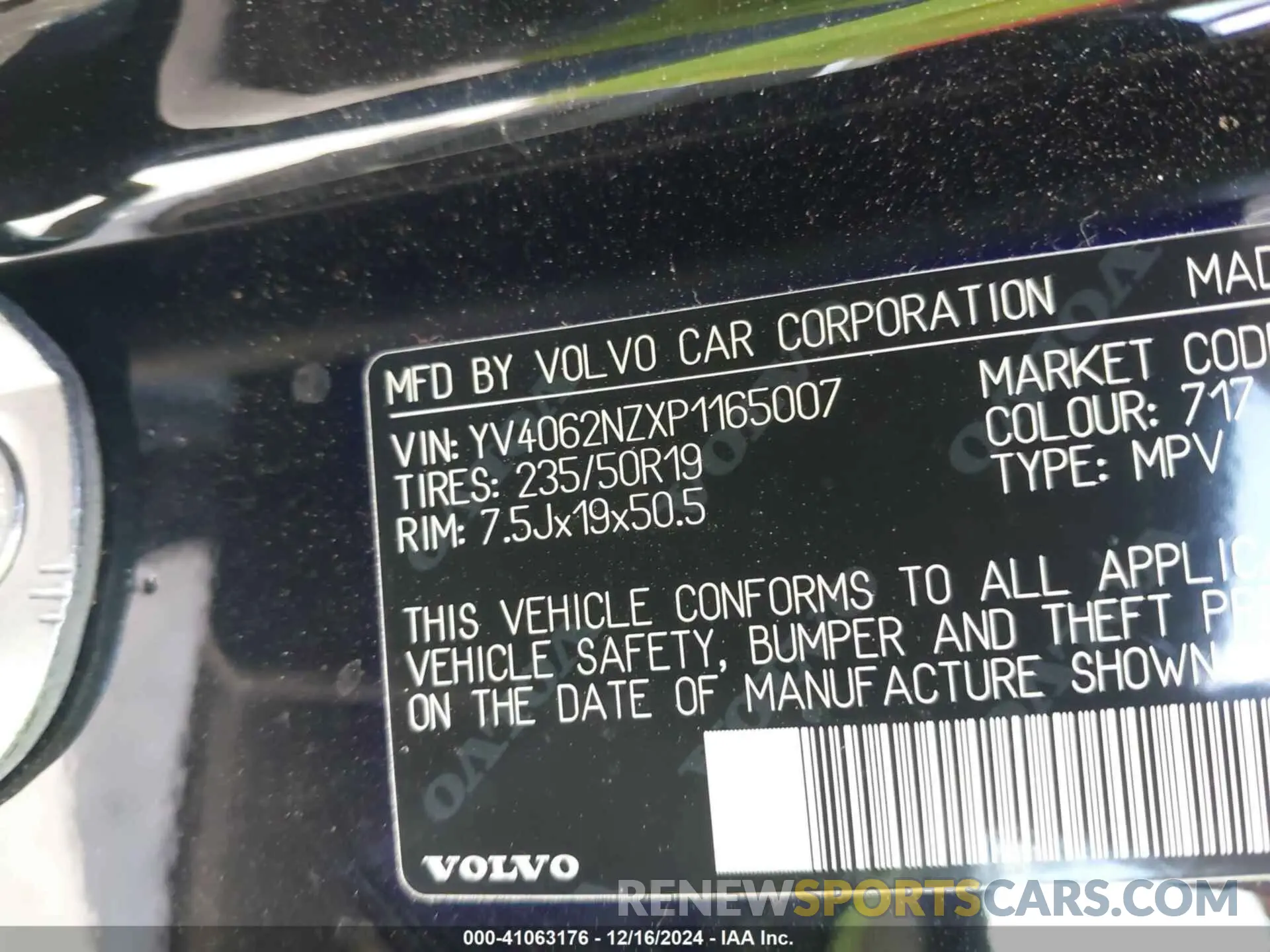 9 fotografías del automóvil dañado YV4062NZXP1165007 VOLVO V90 CROSS COUNTRY 2023