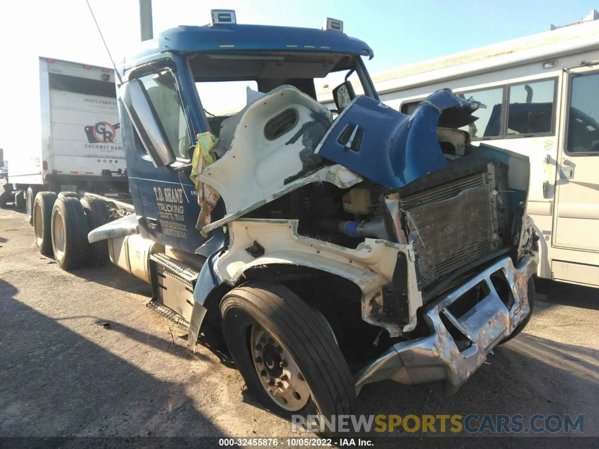 1 fotografías del automóvil dañado 4V4KC9EJ0LN236617 VOLVO VHD 2020