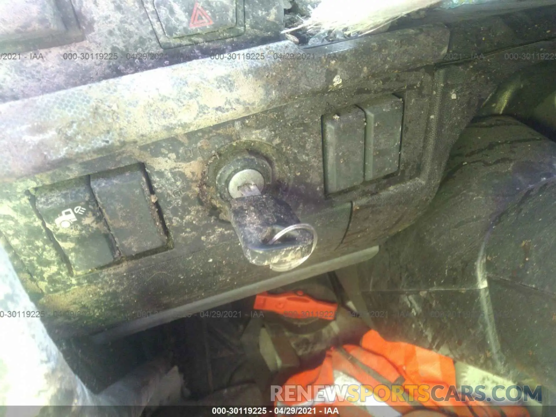 11 fotografías del automóvil dañado 4V4NC9EH6LN228760 VOLVO VN 2020