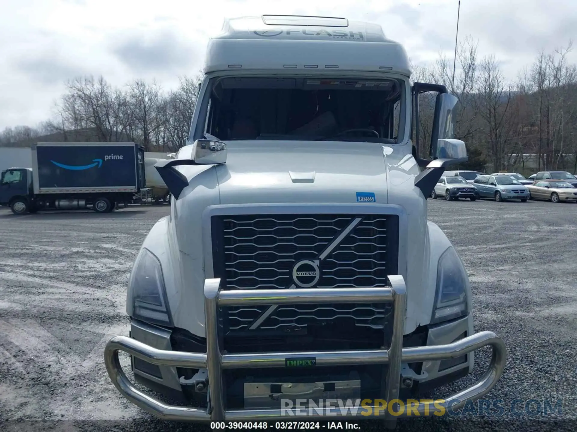 12 fotografías del automóvil dañado 4V4NC9EH0RN341077 VOLVO VN 2024