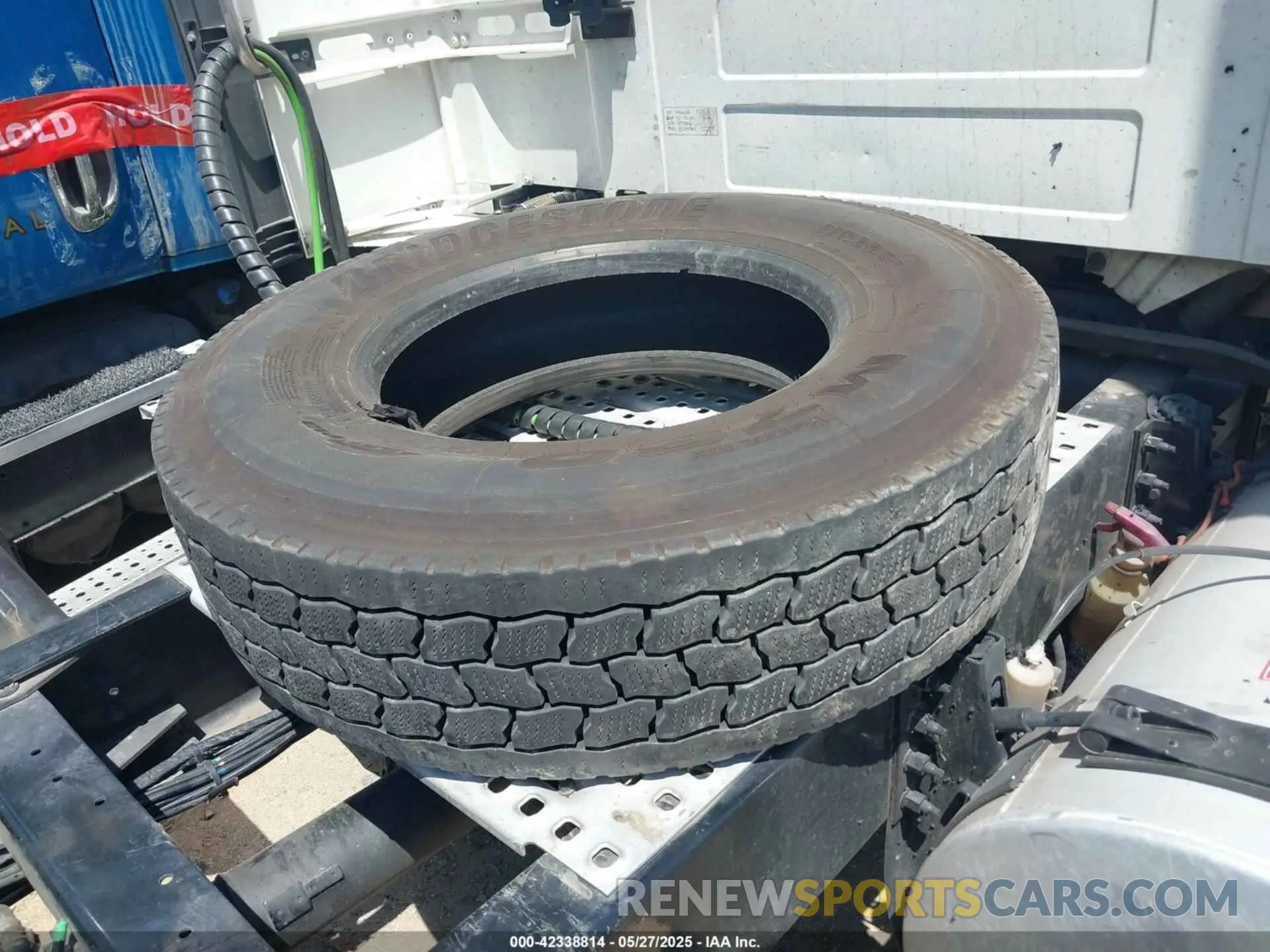 12 fotografías del automóvil dañado 4V4NC9EH1KN902909 VOLVO VNL 2019