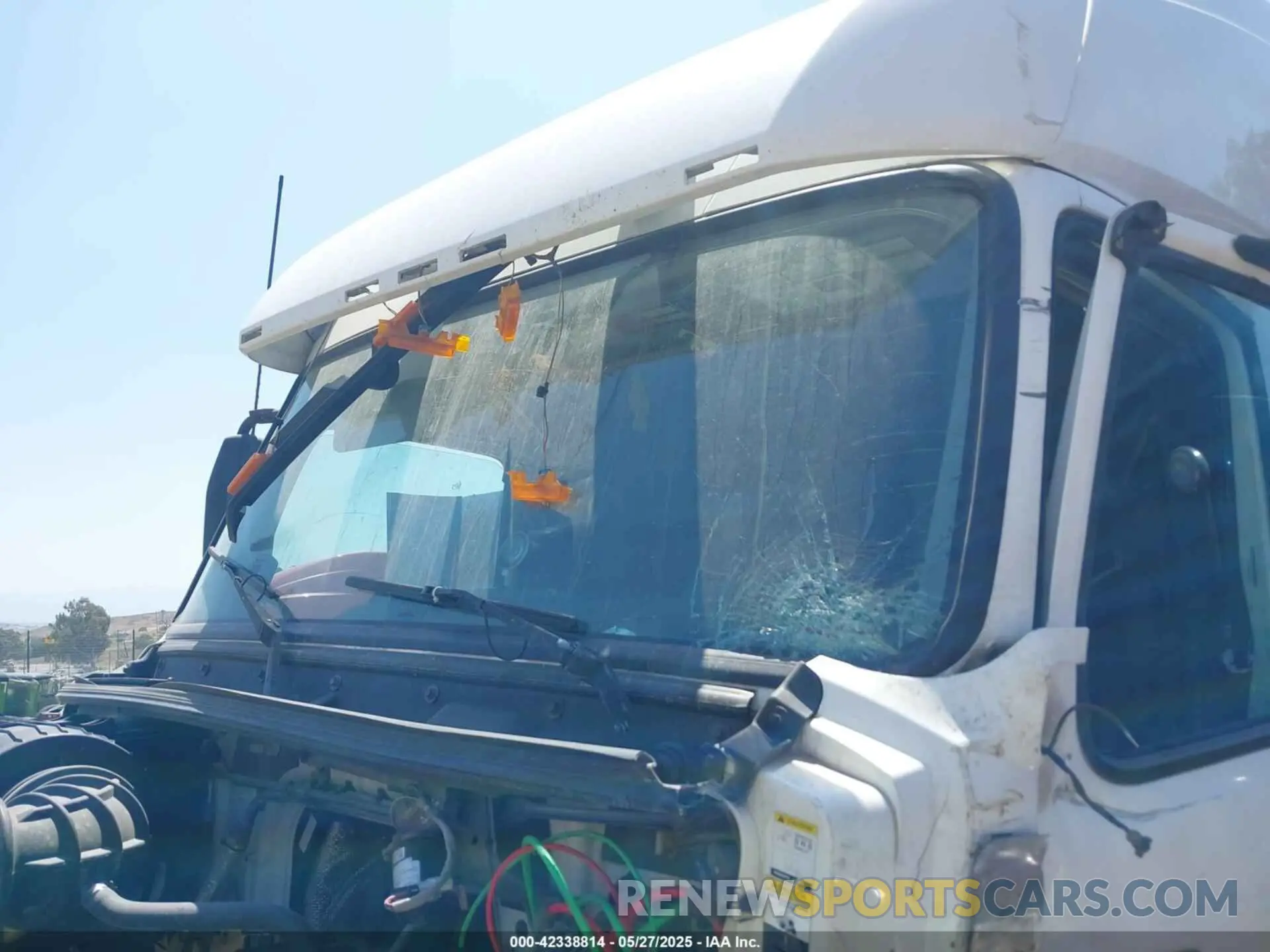 13 fotografías del automóvil dañado 4V4NC9EH1KN902909 VOLVO VNL 2019