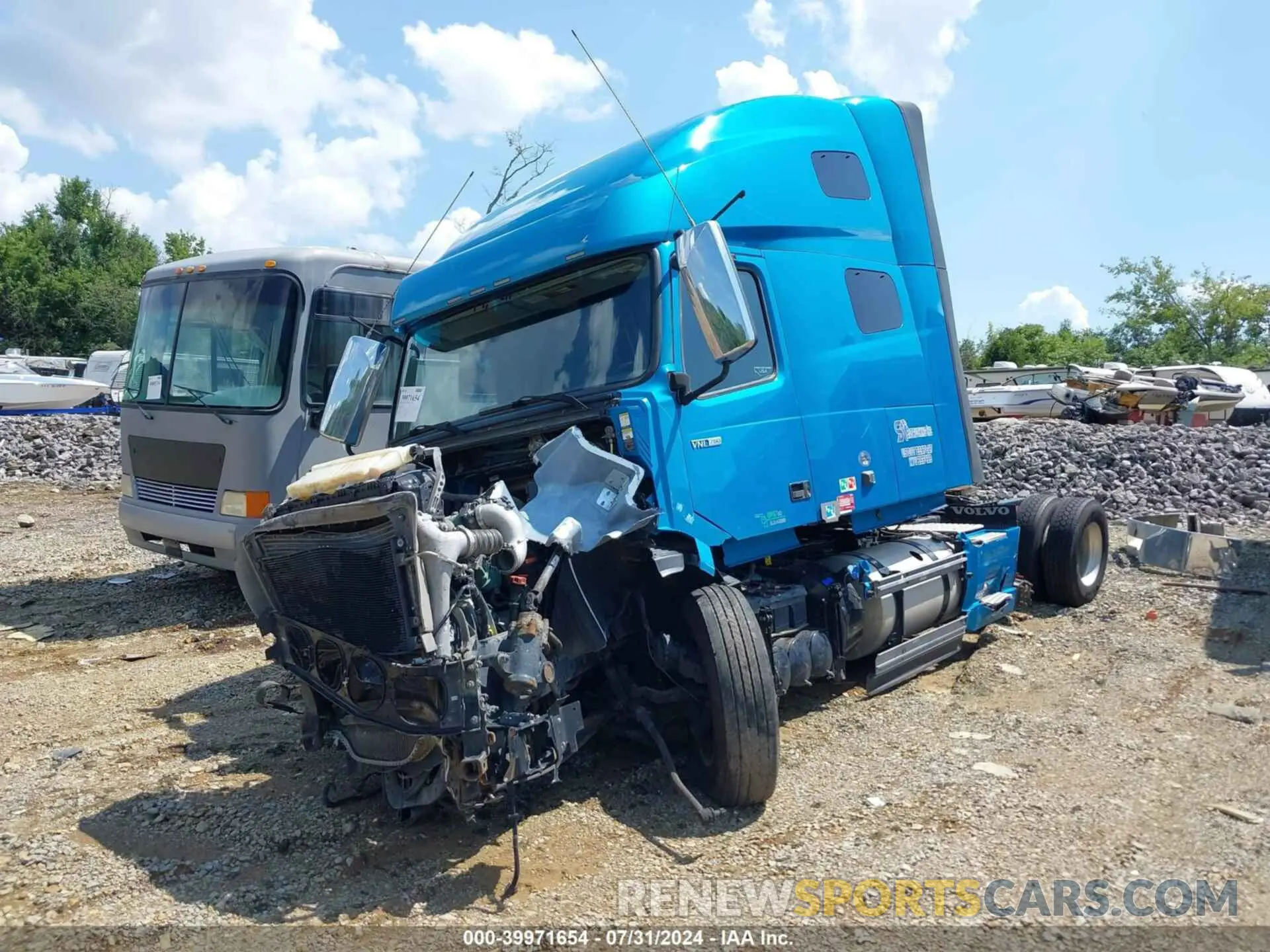 2 fotografías del automóvil dañado 4V4NC9EH1LN212594 VOLVO VNL 2020