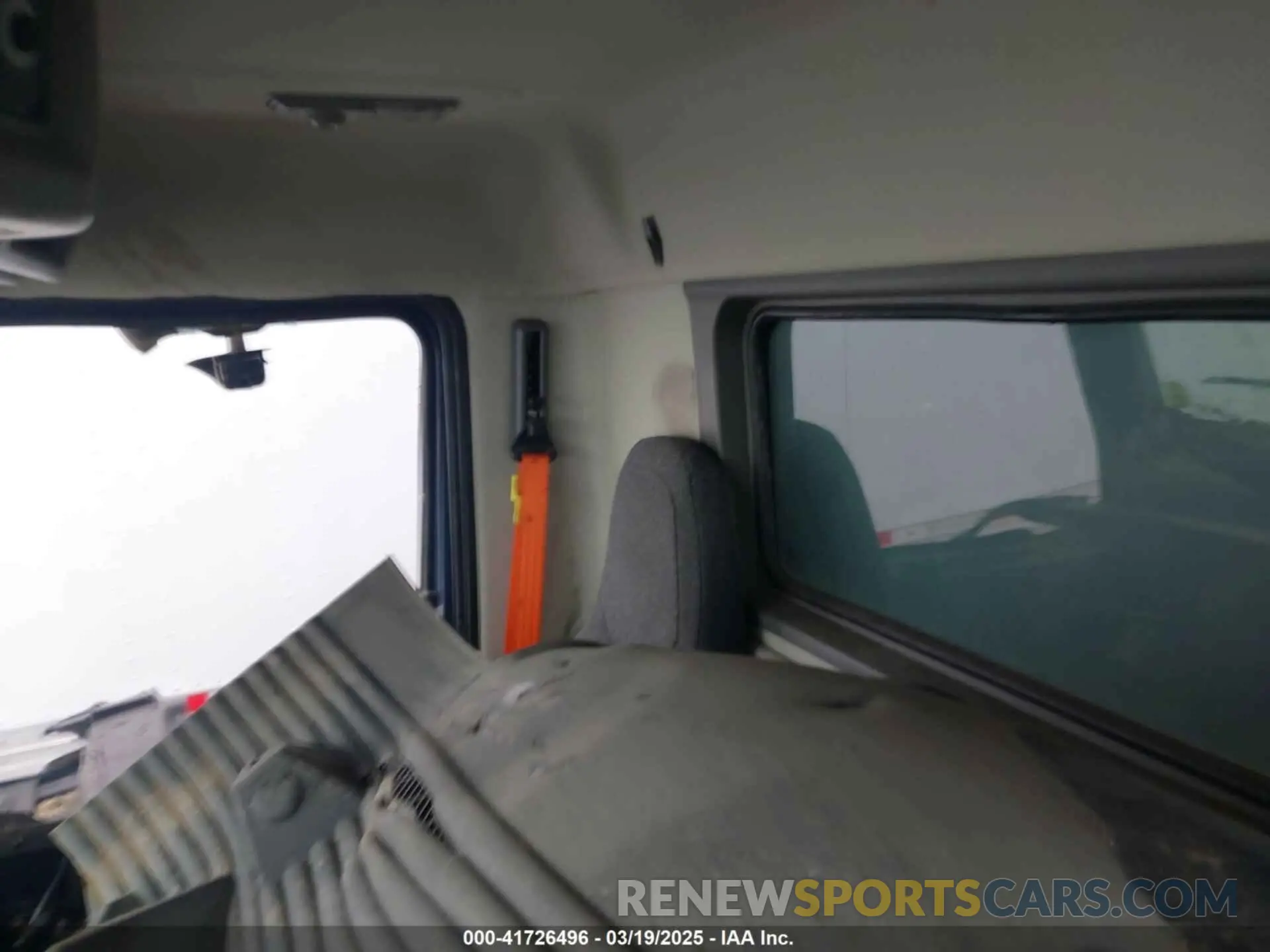 7 fotografías del automóvil dañado 4V4NC9UG1MN282364 VOLVO VNL 2021