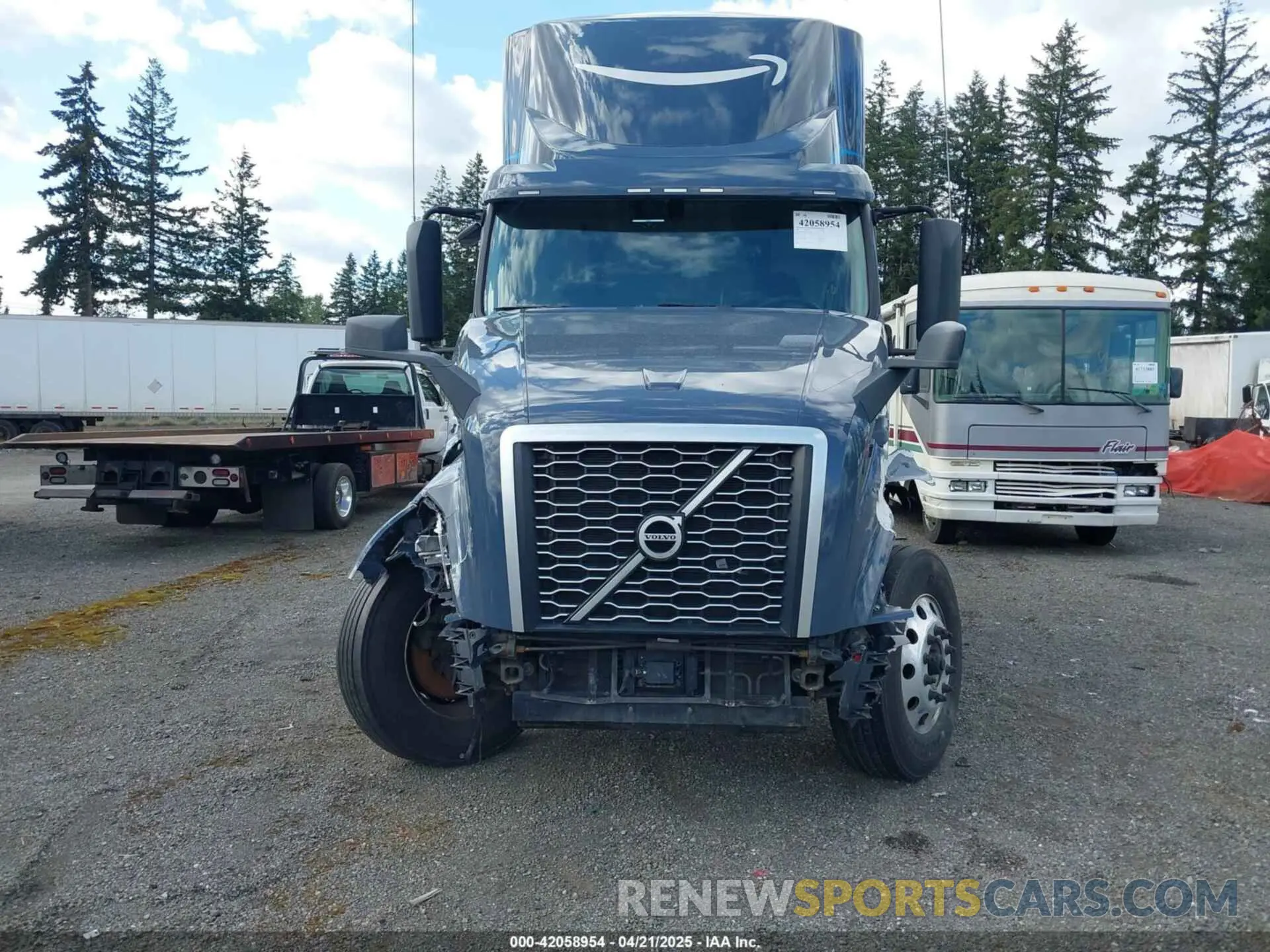 16 fotografías del automóvil dañado 4V4NC9UG9NN312356 VOLVO VNL 2022