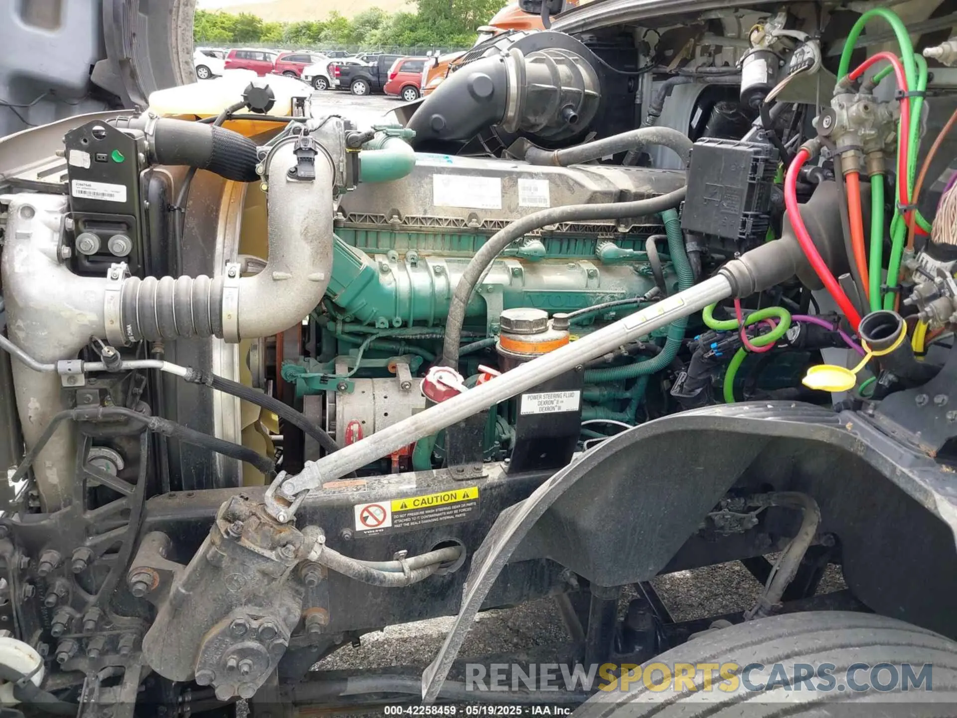 9 fotografías del automóvil dañado 4V4NC9EJXRN640546 VOLVO VNL 2024