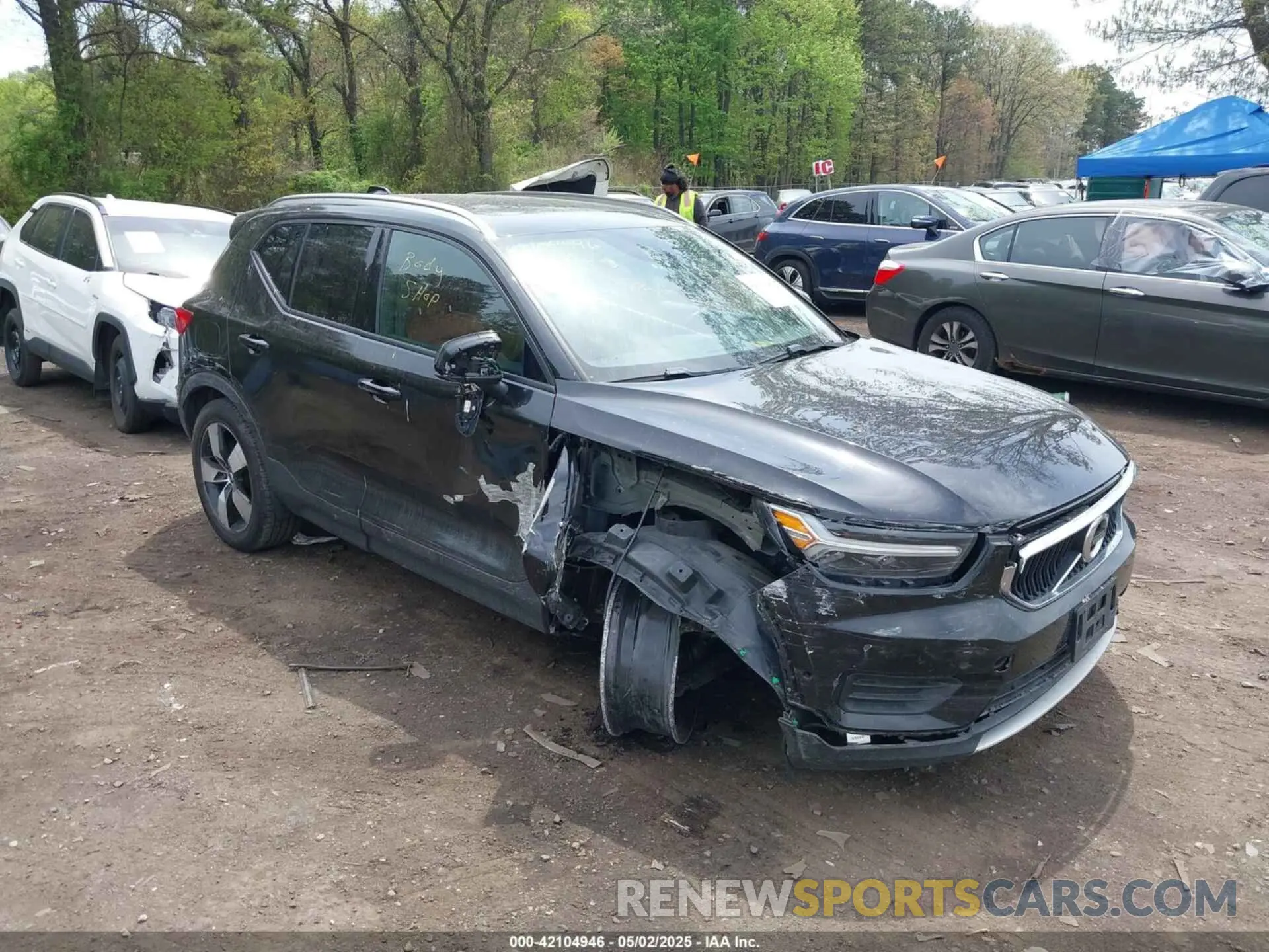 1 fotografías del automóvil dañado YV4162UK1K2052266 VOLVO XC40 2019