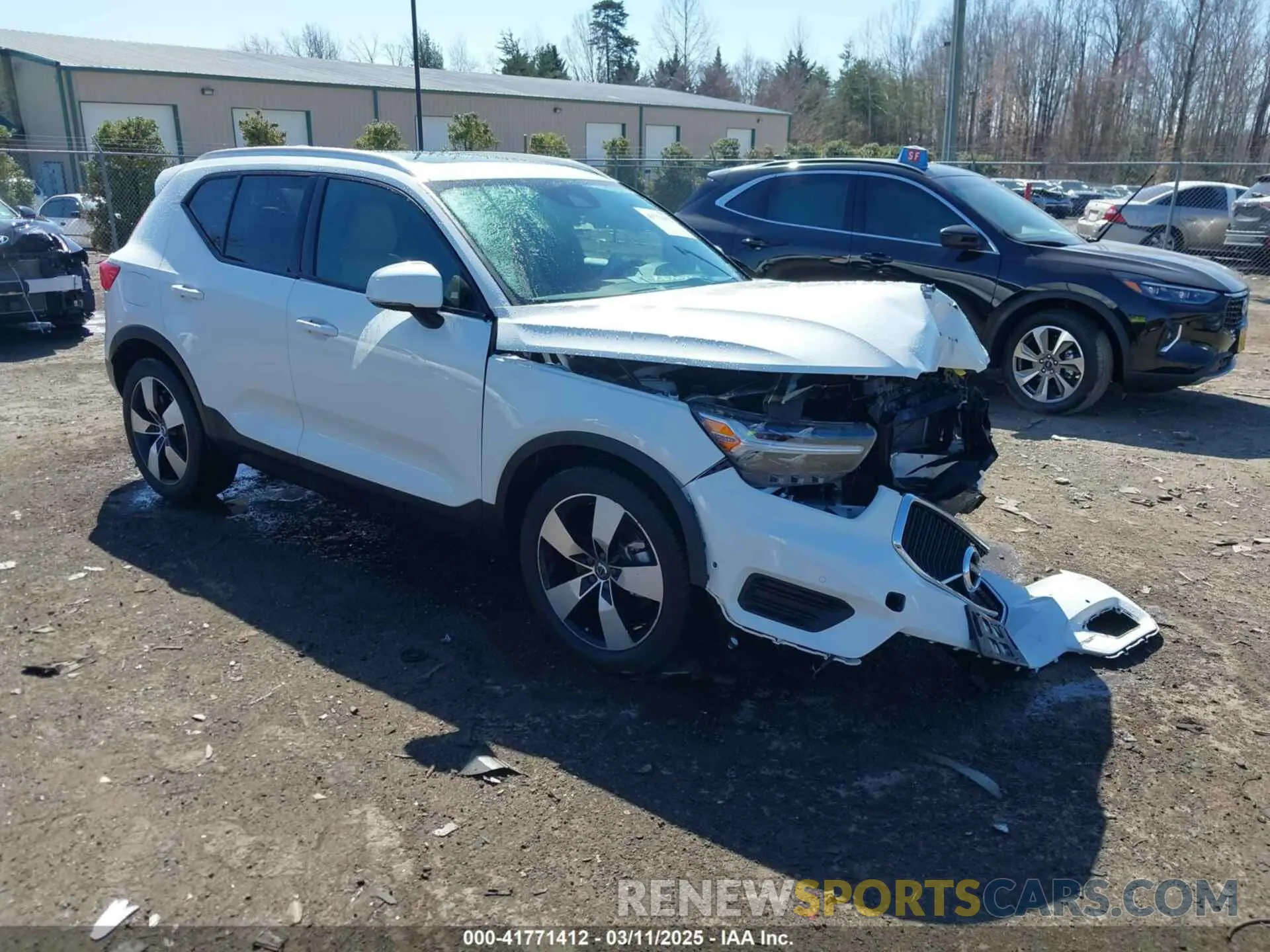 1 fotografías del automóvil dañado YV4162UK1K2152173 VOLVO XC40 2019