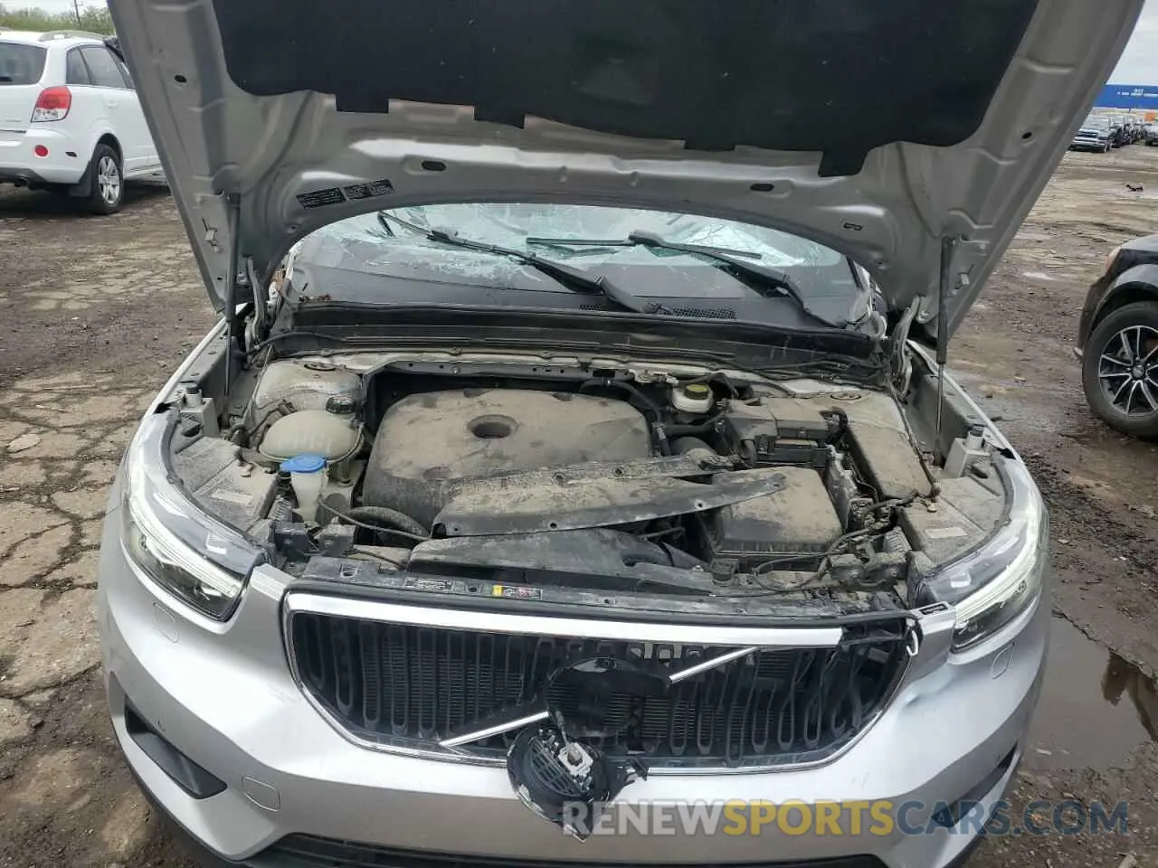 11 fotografías del automóvil dañado YV4162UK3K2052284 VOLVO XC40 2019