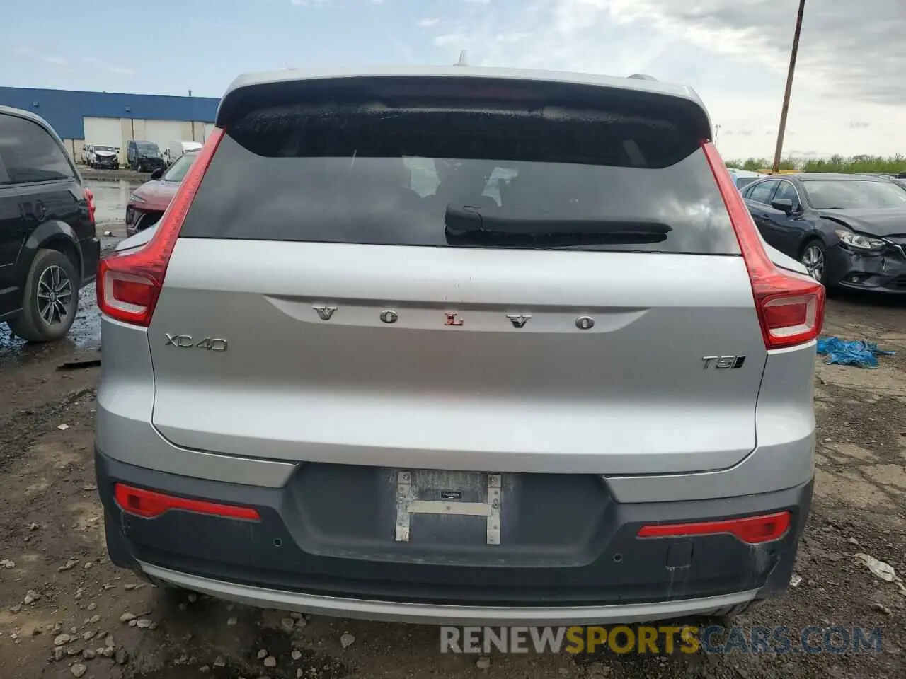 6 fotografías del automóvil dañado YV4162UK3K2052284 VOLVO XC40 2019